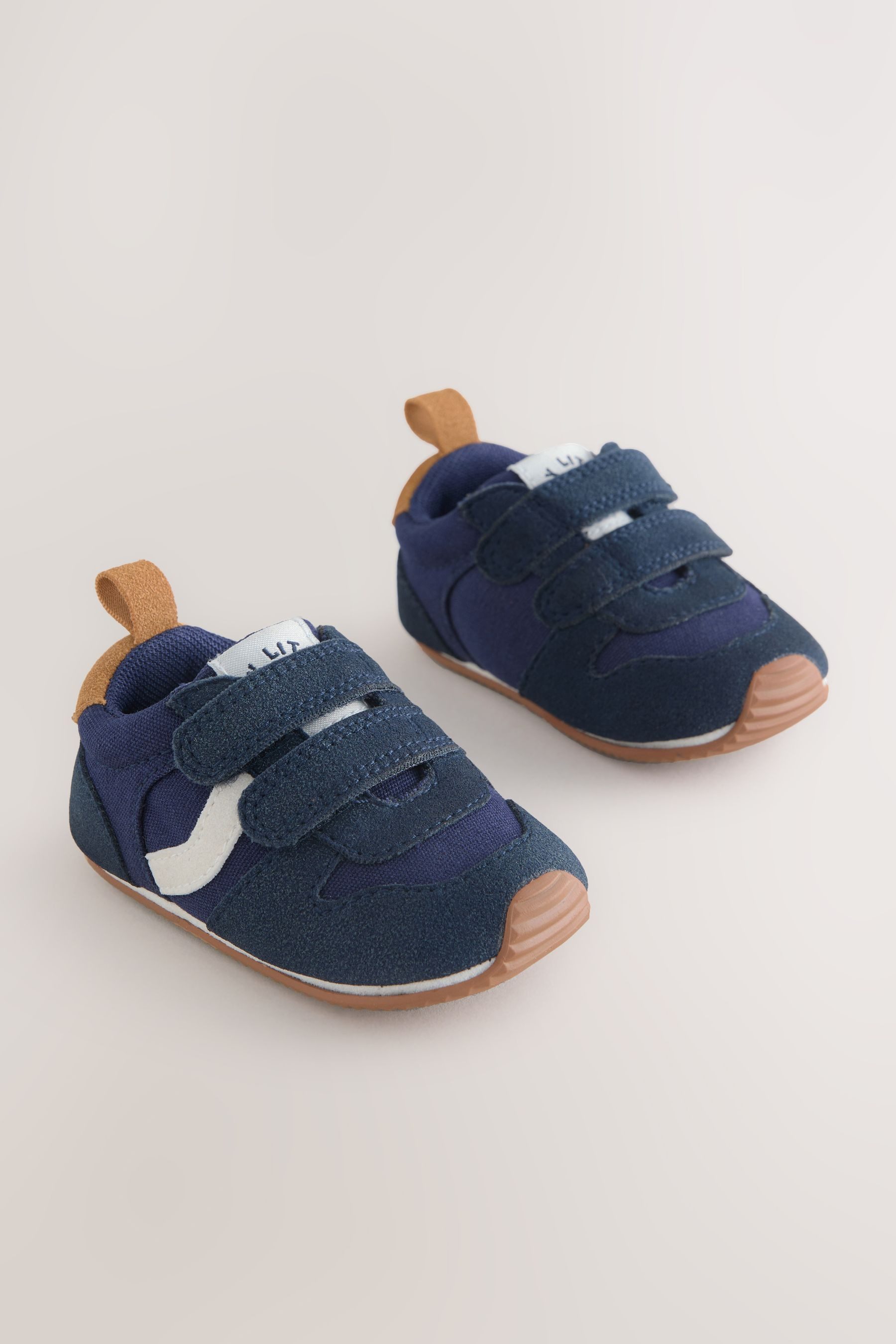 Next Baby Sneaker mit Klettverschluss Sneaker (1-tlg)