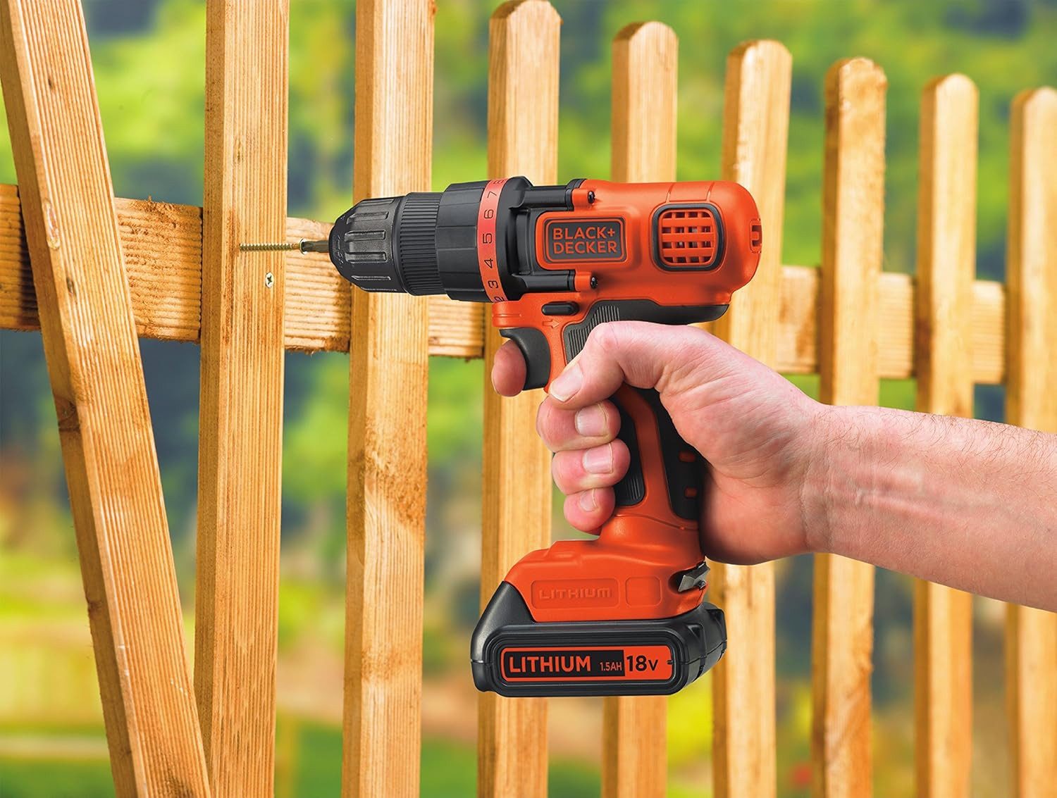Black + Decker Akku-Bohrschrauber 18V Akku-Bohrschrauber, 28Nm, ohne Akku und Ladegerät, (1-tlg)