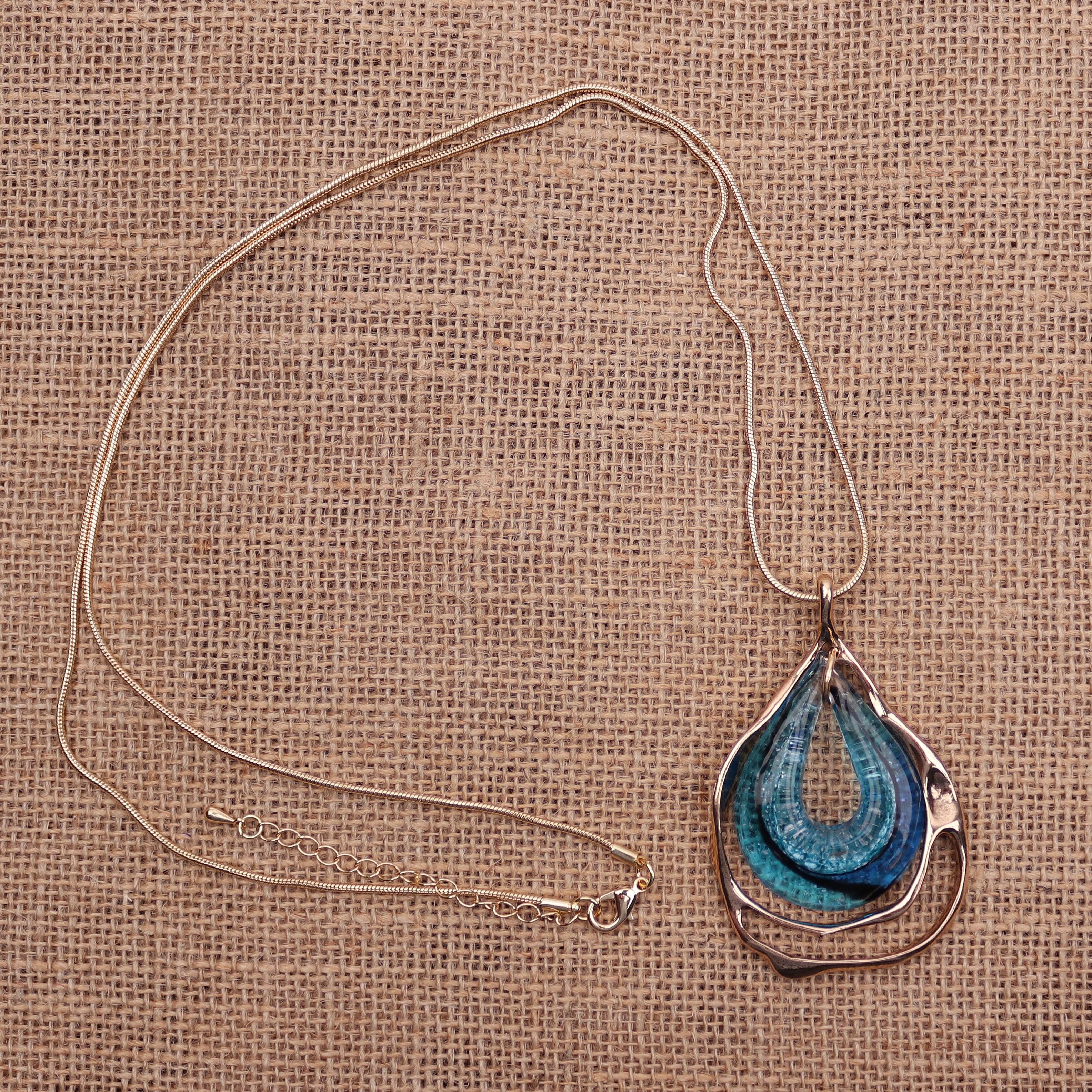 MIRROSI Lange Kette Damen Halskette mit elegantem Anhänger aus Metall ca.90cm lang (perfekt für Pullover, Bluse, Shirt) – Bild 3 von 3