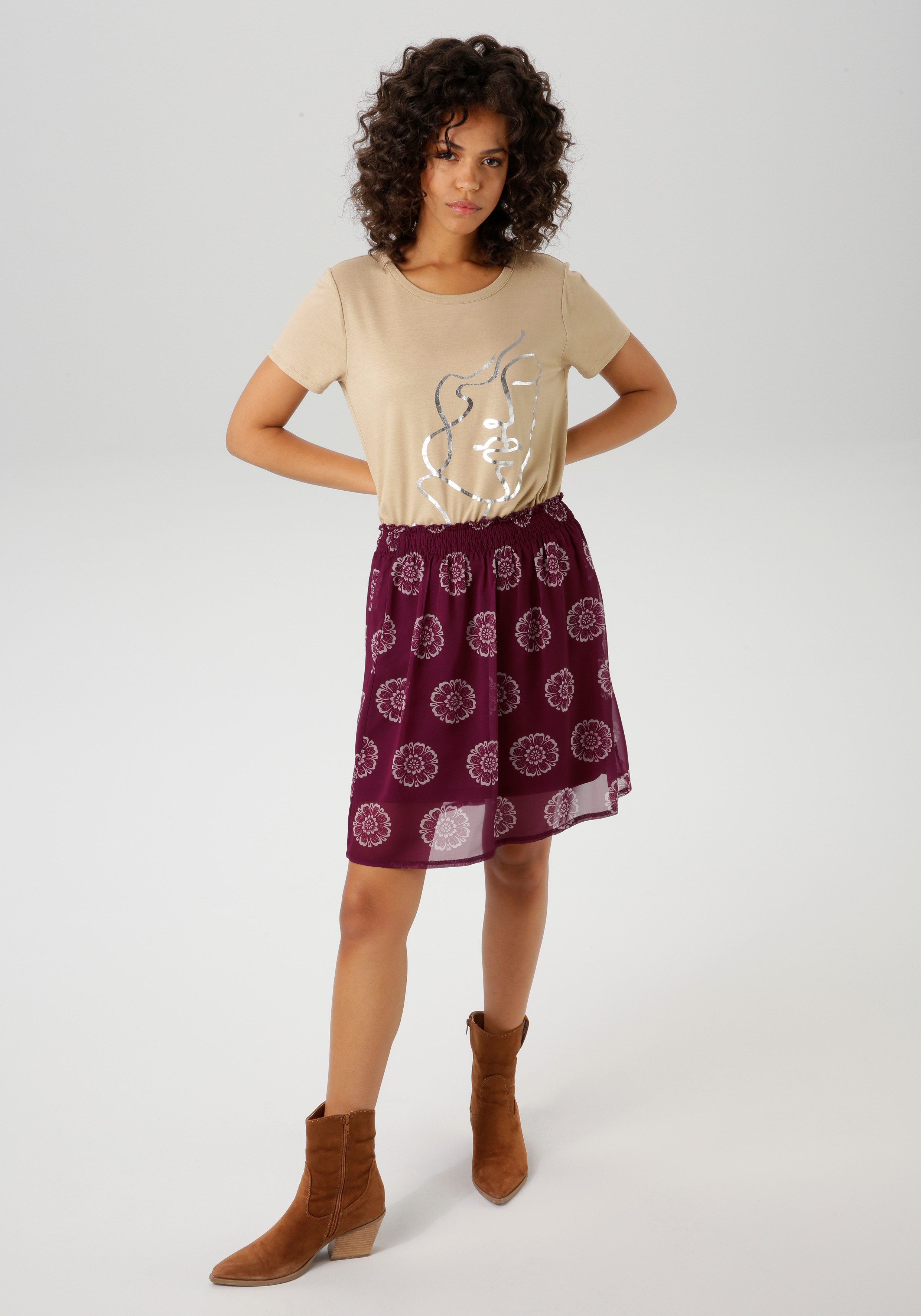 Aniston CASUAL Minirock mit extravaganten Blütendruck – Bild 5 von 5