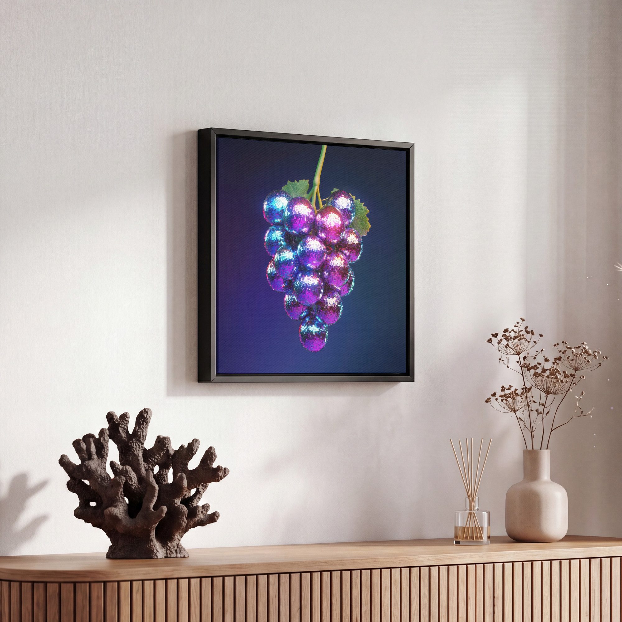 OneMillionCanvasses® Leinwandbild mit Rahmen - Lila - Disco - Party - Weintraube, Fotodruck (1 St), Leinwand Bilder Klein, Wand Dekoration Aesthetic 20x20cm – Bild 5 von 5