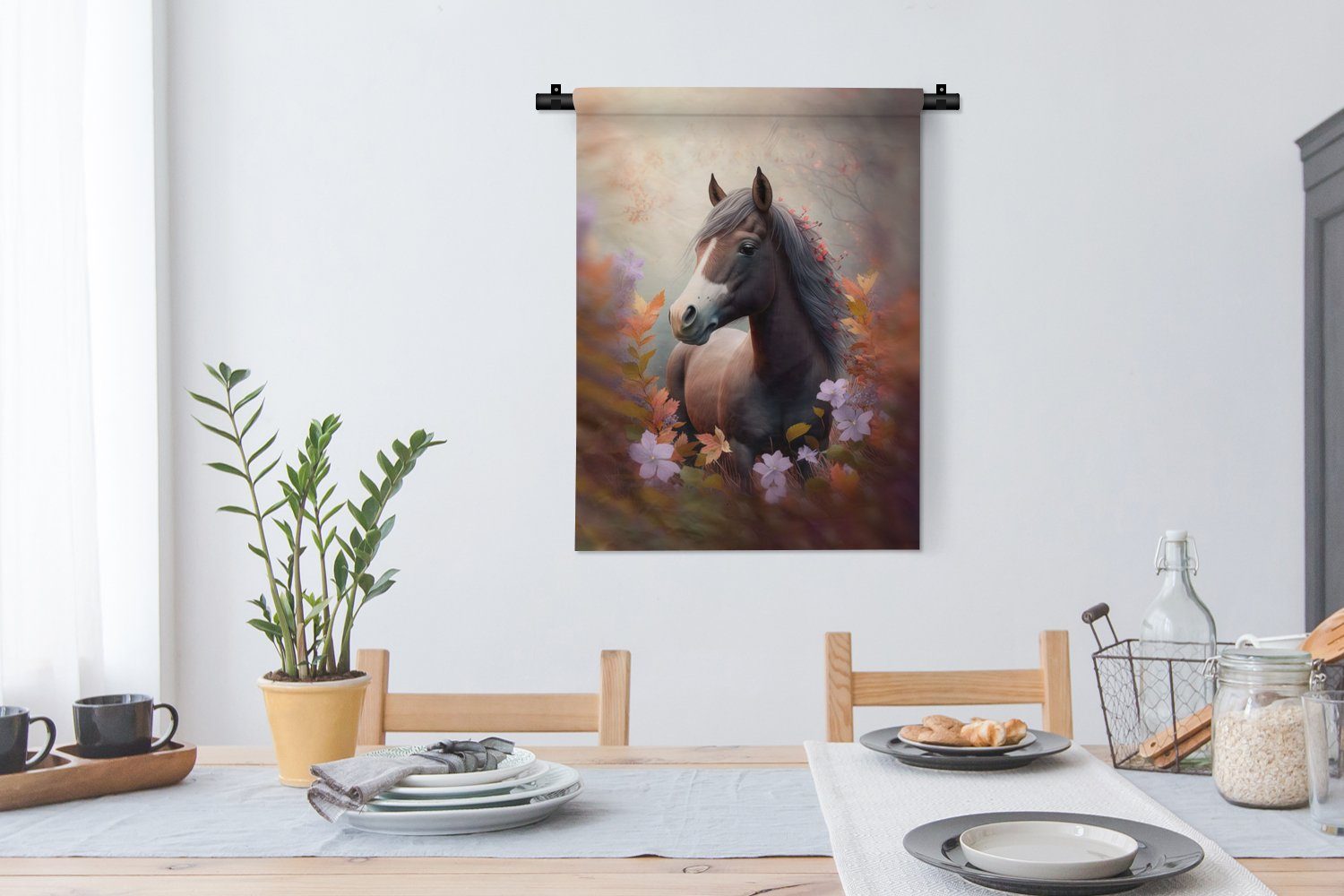 Deko MuchoWow - Pferd Lila Blumen für - - Schlafzimmer Wand, Wohnzimmer, Natur Wanddekoobjekt Tiere, - Tapisserie, der an