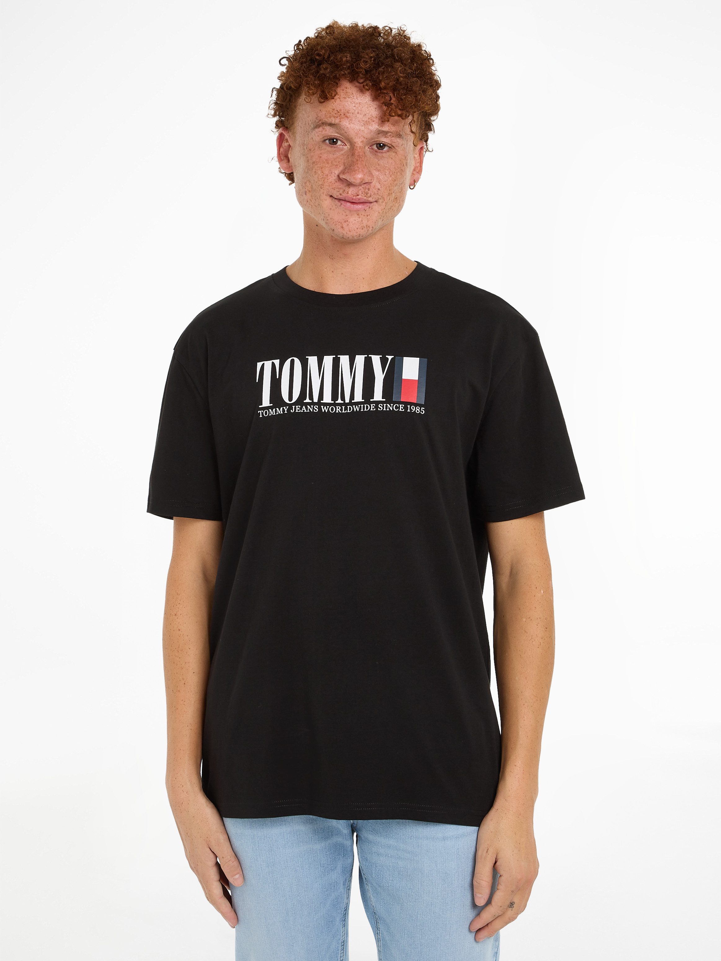 Tommy Jeans Plus T-Shirt TJM REG TOMMY DNA FLAG TEE EXT Große Größen mit Logoprägung