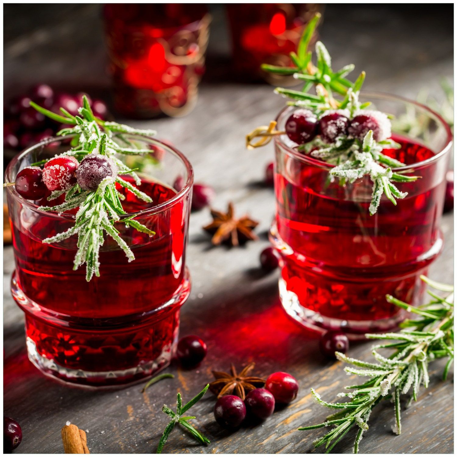 Wallario Möbelfolie Winterlicher Cranberry-Punsch mit Rosmarin
