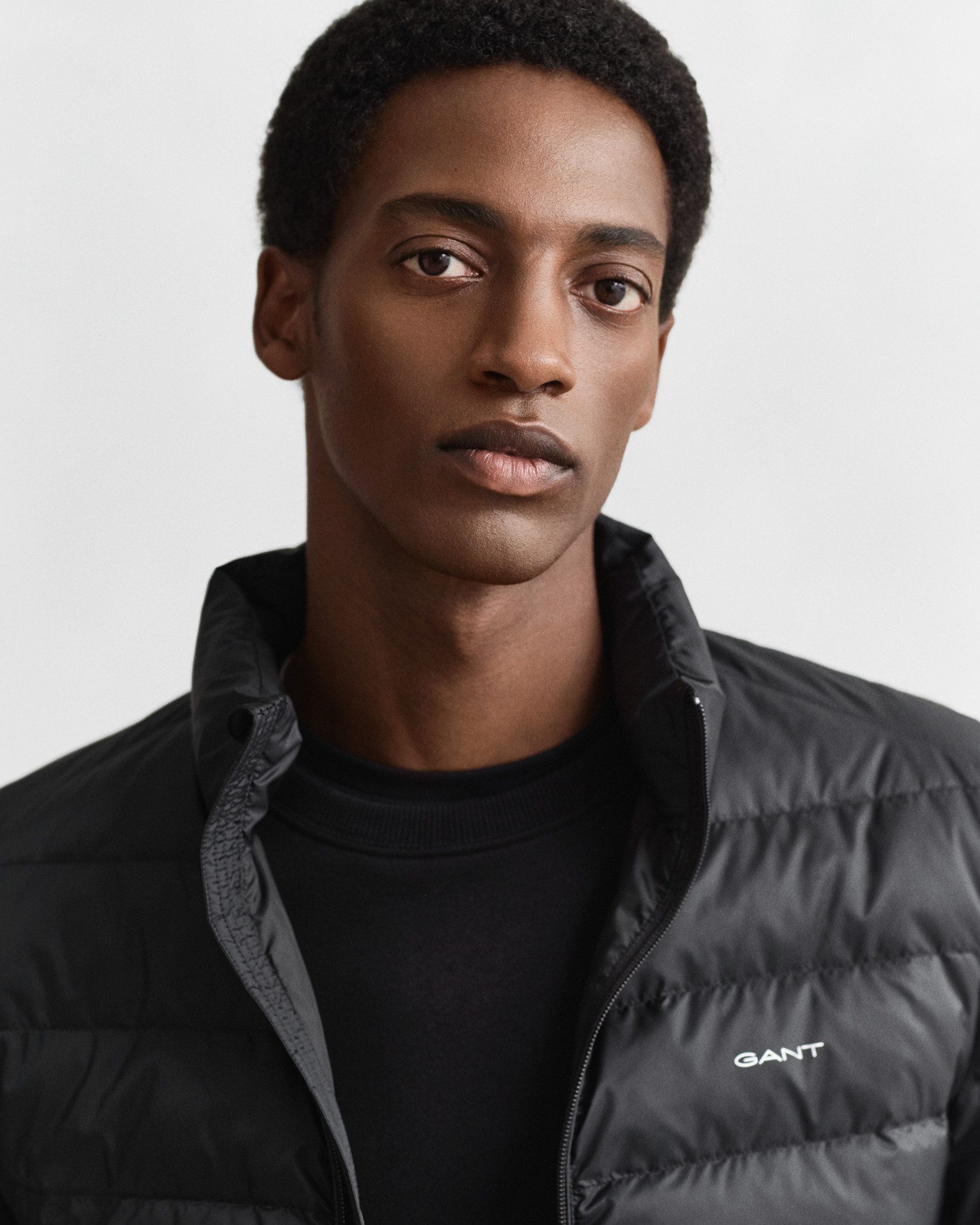 Gant Steppjacke LIGHT DOWN JACKET 2-Wege-Reißverschluss, Übergangsjacke, regular fit – Bild 5 von 5