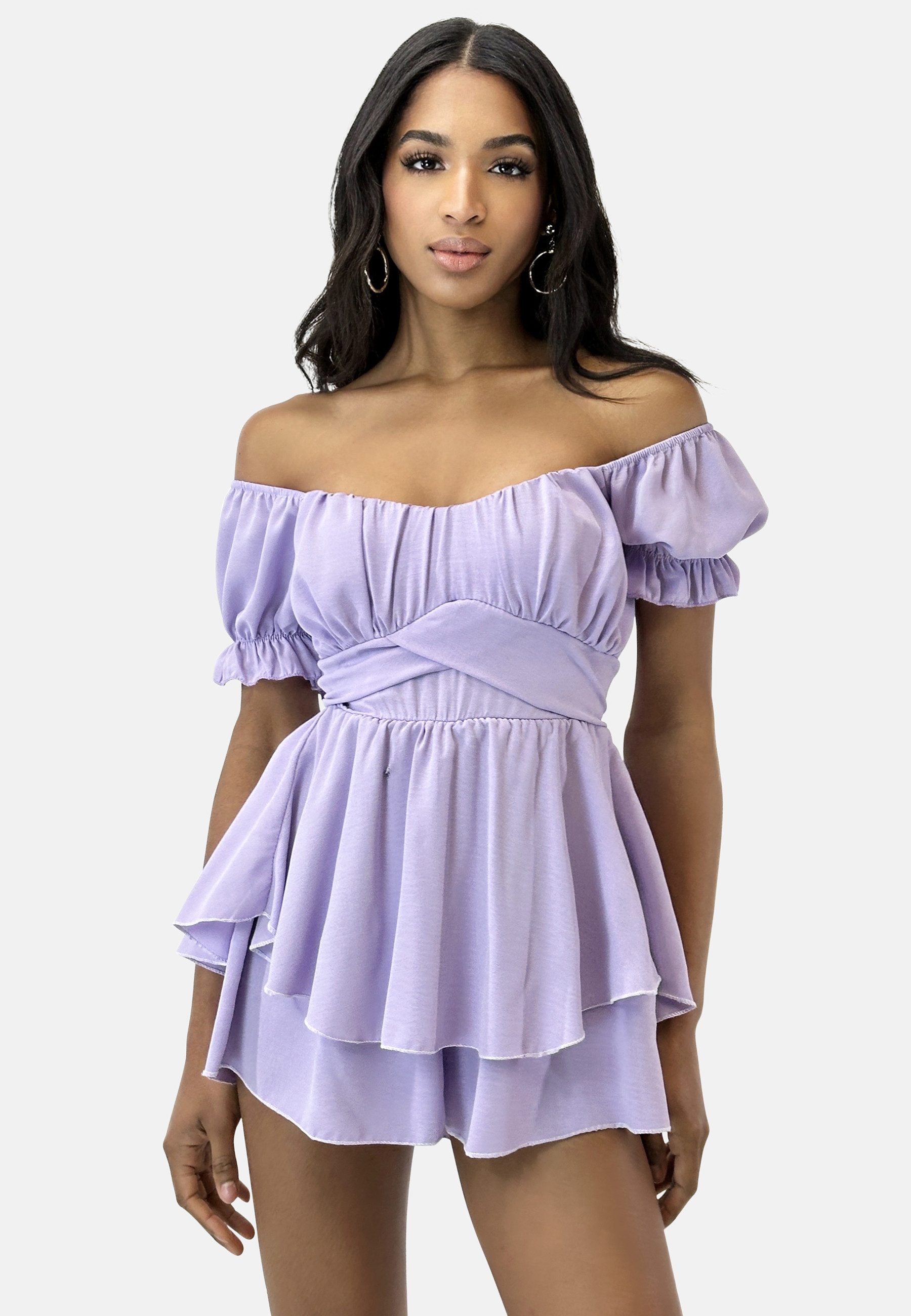 Elara Jumpsuit Damen Jumpsuit kurz mit Carmen-Ausschnitt und Volants