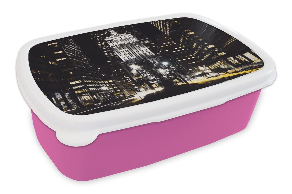 MuchoWow Lunchbox New York - Nacht - Beleuchtung, Kunststoff, (2-tlg), Brotbox für Erwachsene, Brotdose Kinder, Snackbox, Mädchen, Kunststoff rosa