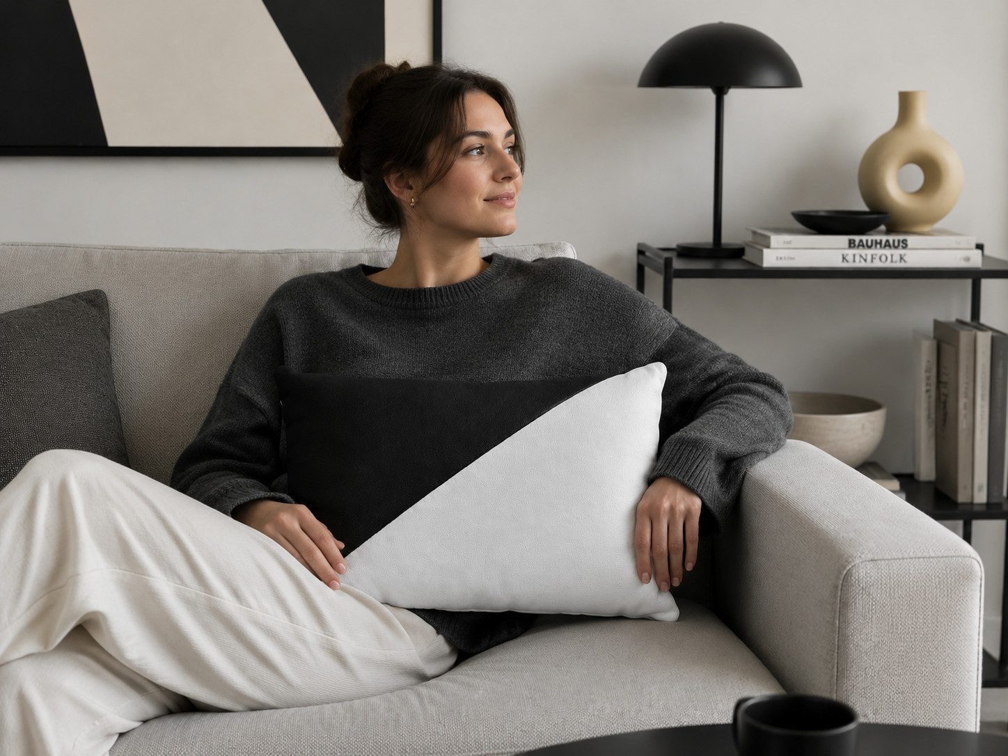 Xlmoebel Dekokissen Minimalistische Diagonal-Kissen in Schwarz-Weiß Luxuriöser Sofort
