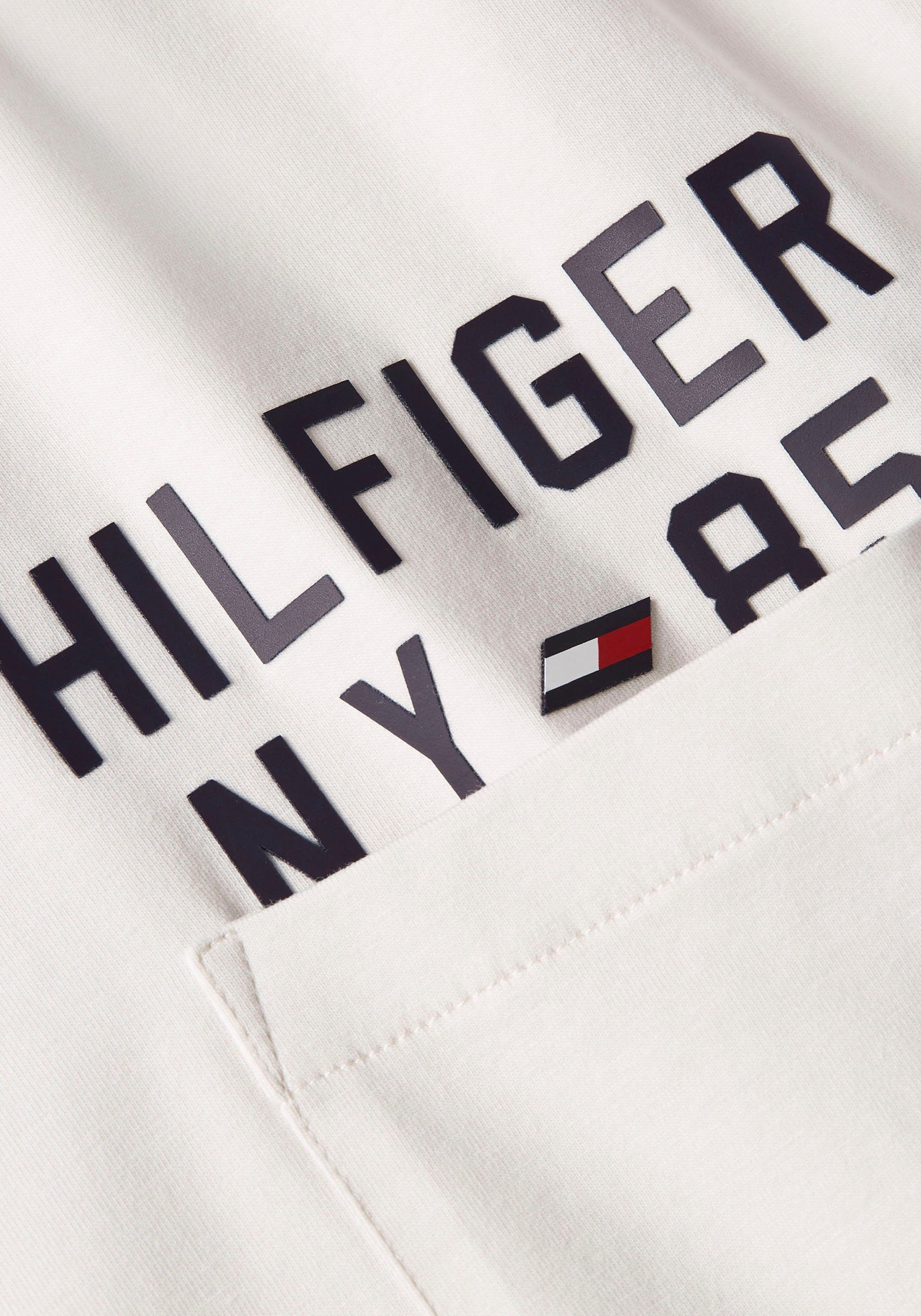 Tommy Hilfiger Sport Brusttasche Weathered Logoschriftzug TEE Tommy White der T-Shirt über S/S mit GRAPHIC Hilfiger