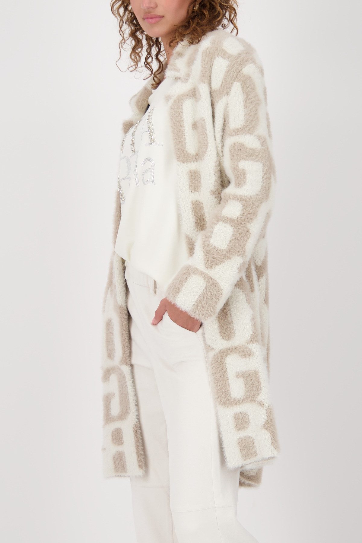 Monari Longstrickjacke Jacke Strickmantel Plüsch Regular fit mit V-Ausschni günstig online kaufen