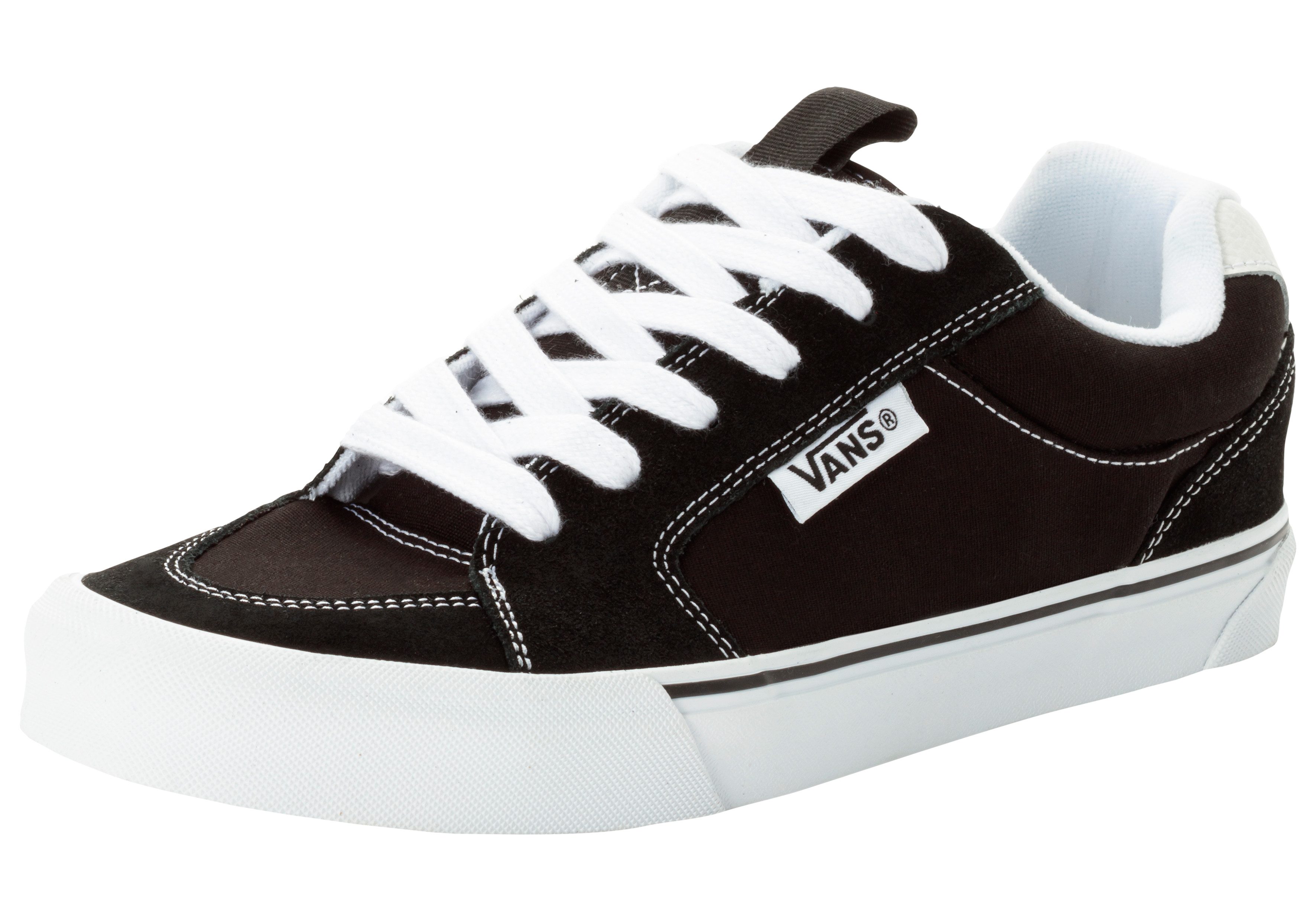Chukka Push Sneaker