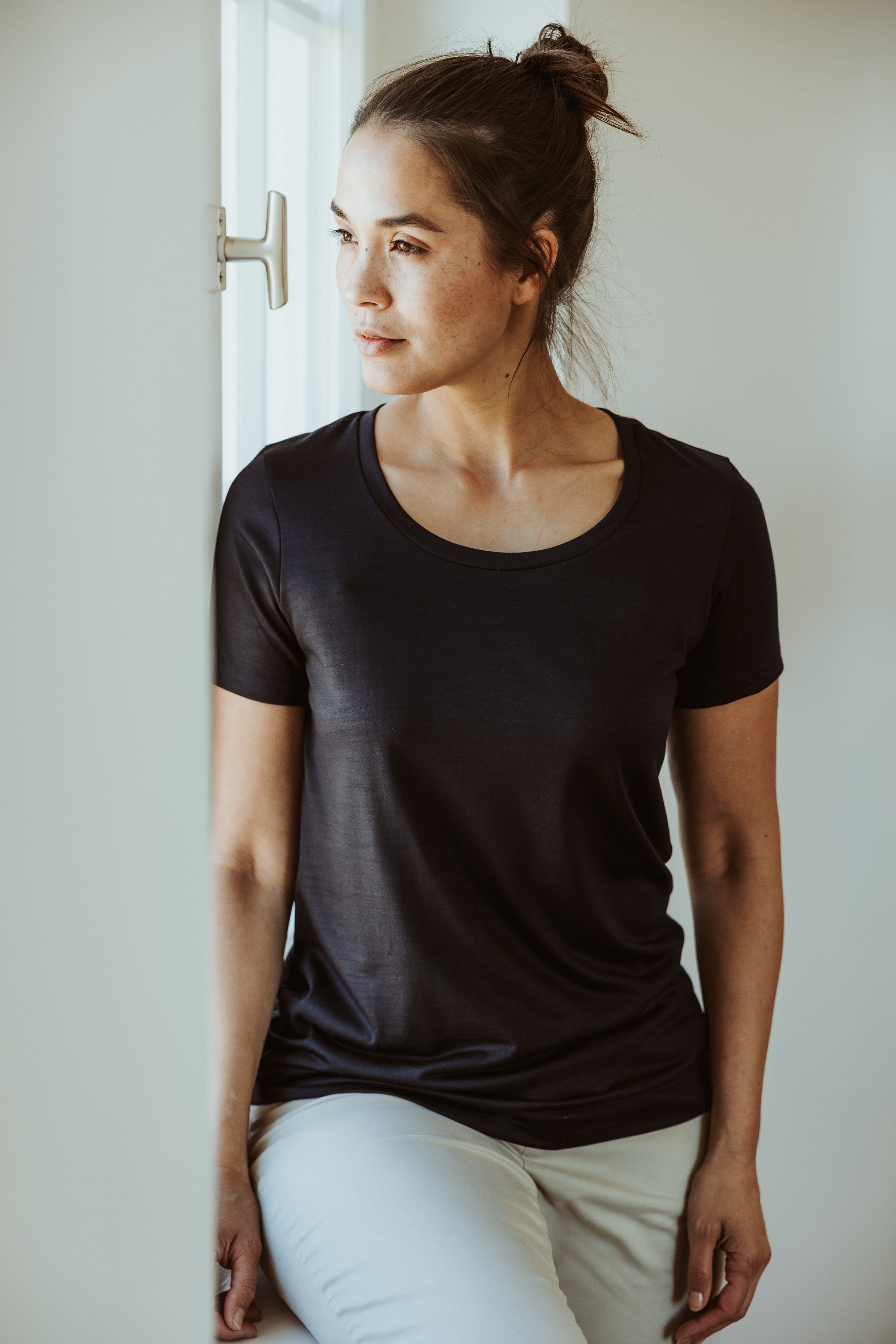 Kaipara - Merino Sportswear Thermounterhemd URBAN Merino Shirt Damen Kurzarm Regular 200 warm weiter Ausschnitt (1-St) aus reiner Merinowolle Made in Germany