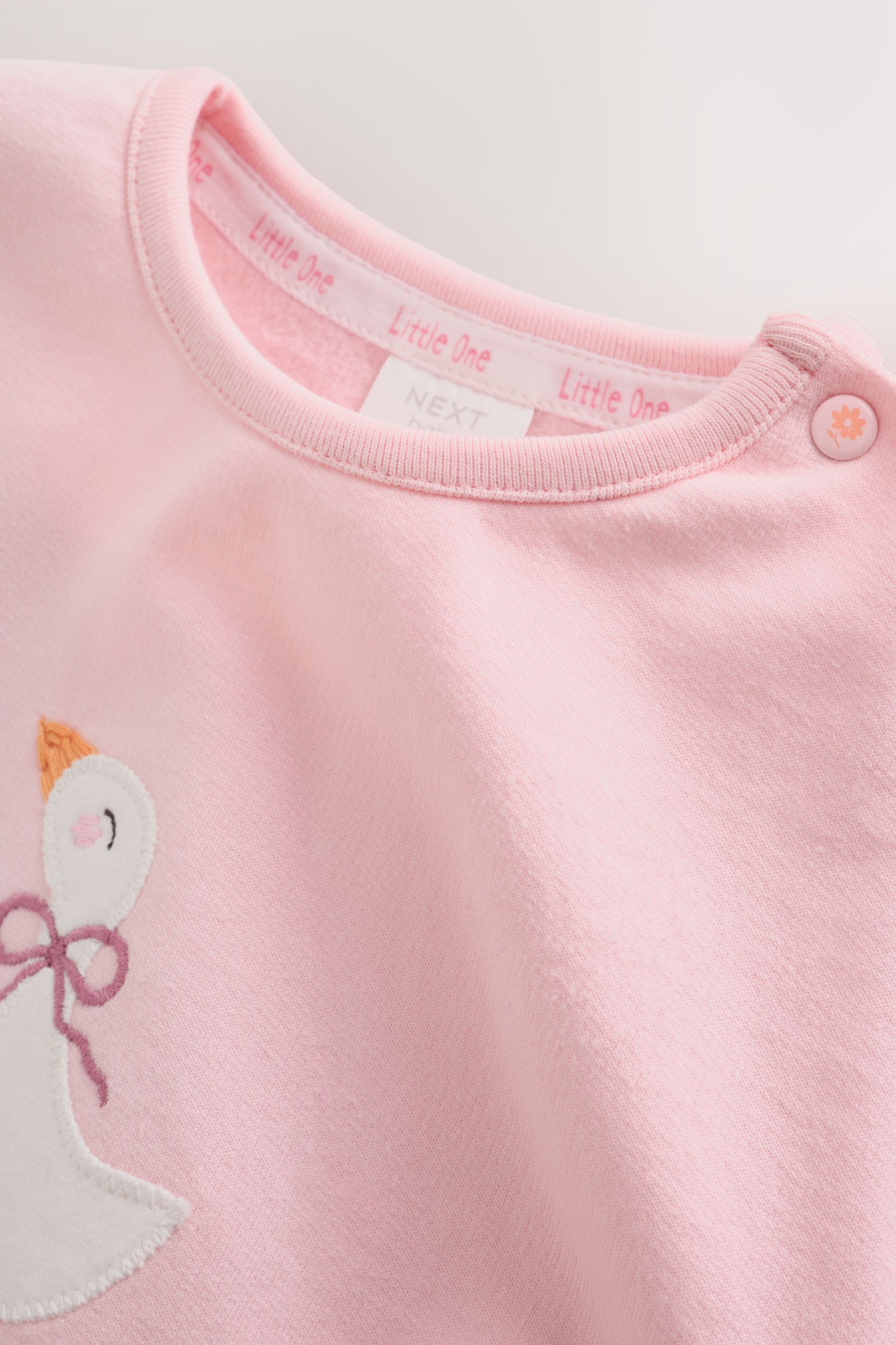 Next Top & Leggings 2-teiliges Baby-Set mit Sweatshirt und Leggings (2-tlg) – Bild 5 von 5