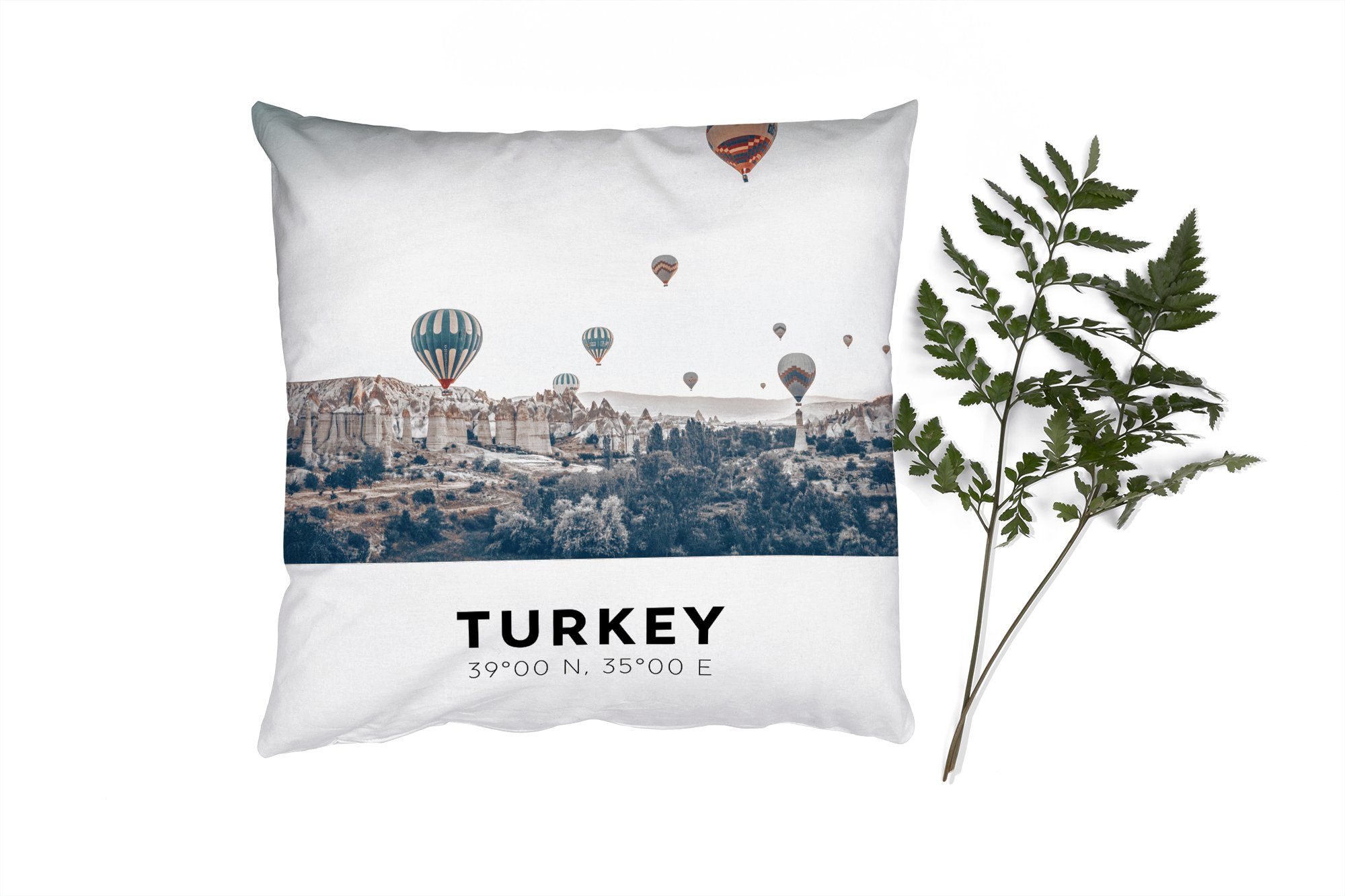 MuchoWow Dekokissen Türkei - Heißluftballon - Bäume, Zierkissen mit Füllung für Wohzimmer, Schlafzimmer, Deko, Sofakissen