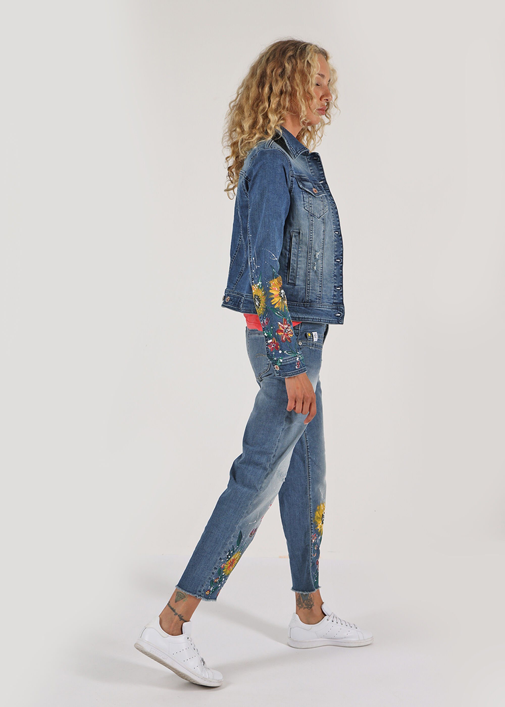 Love Denim Made Miracle of Flowers Relax-fit-Jeans Nairobi