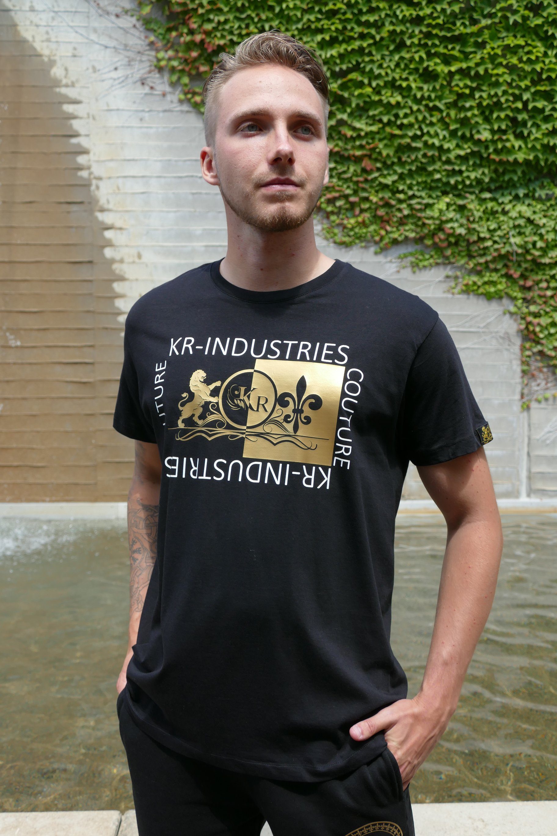 T-Shirt gold in Yin Applikationen Markenlabel & Yang KR-Industries Shirt weiß,