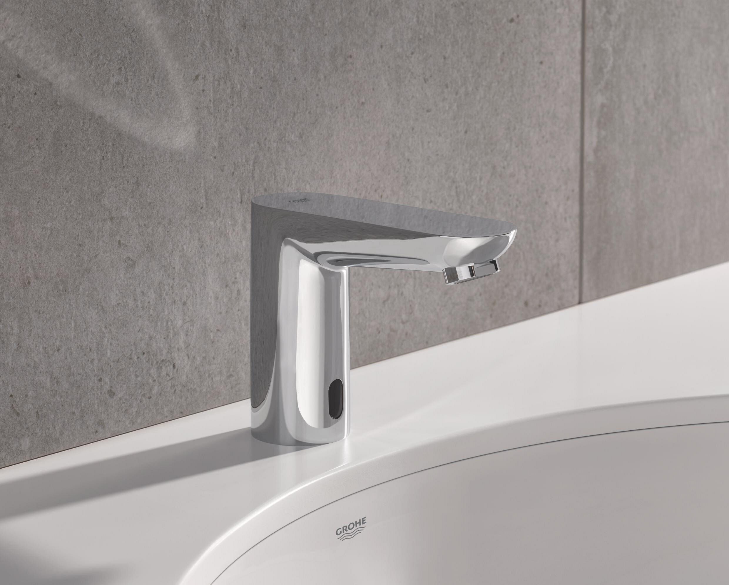 Grohe Waschtischarmatur Eurosmart CE Infrarot-Elektronik f. Waschtisch o. Mischung Batteriebetrieb - Chrom