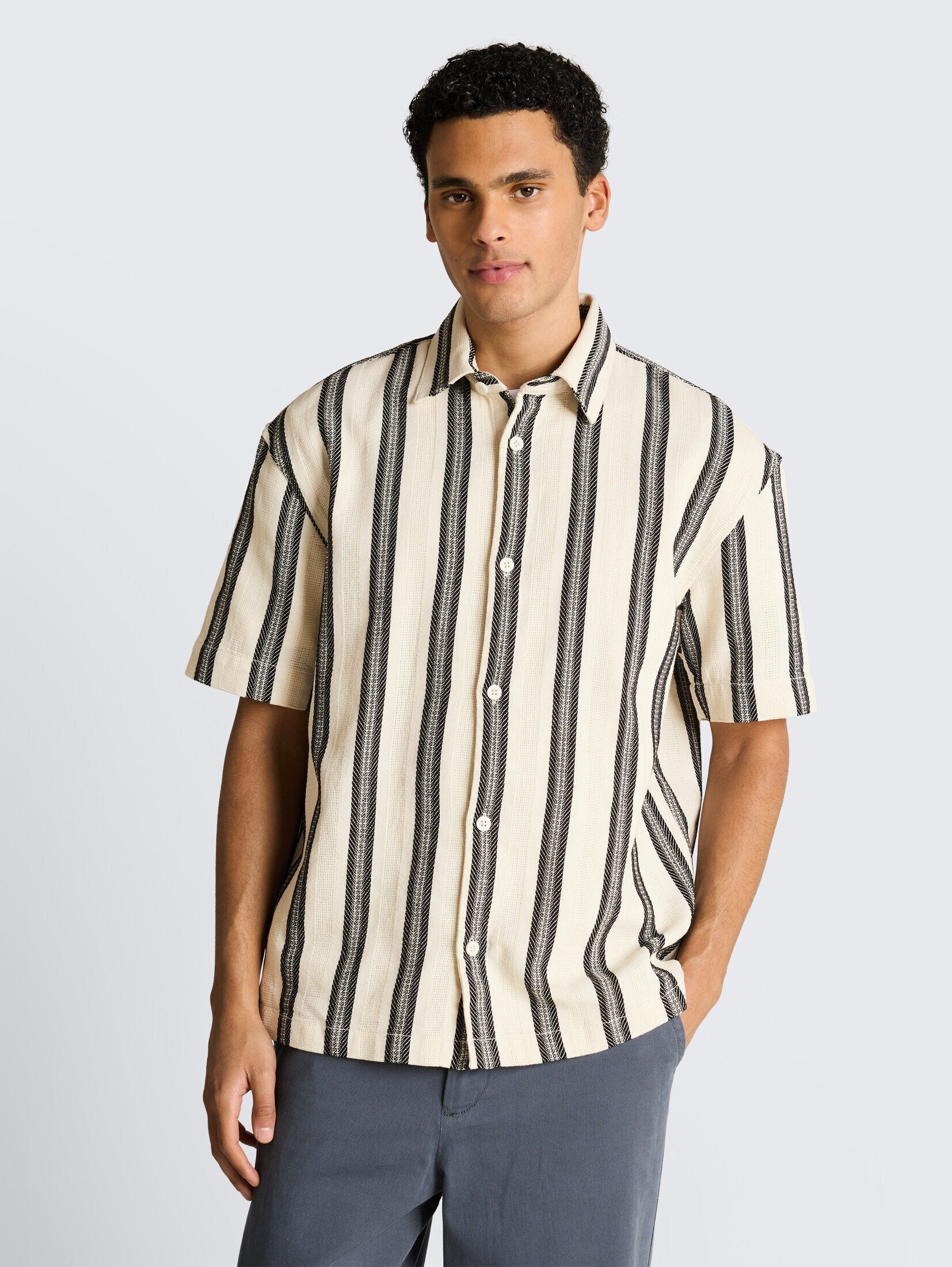 TOM TAILOR Denim Blusen & Shirts Loose Fit Kurzarmhemd mit Streifenmuster