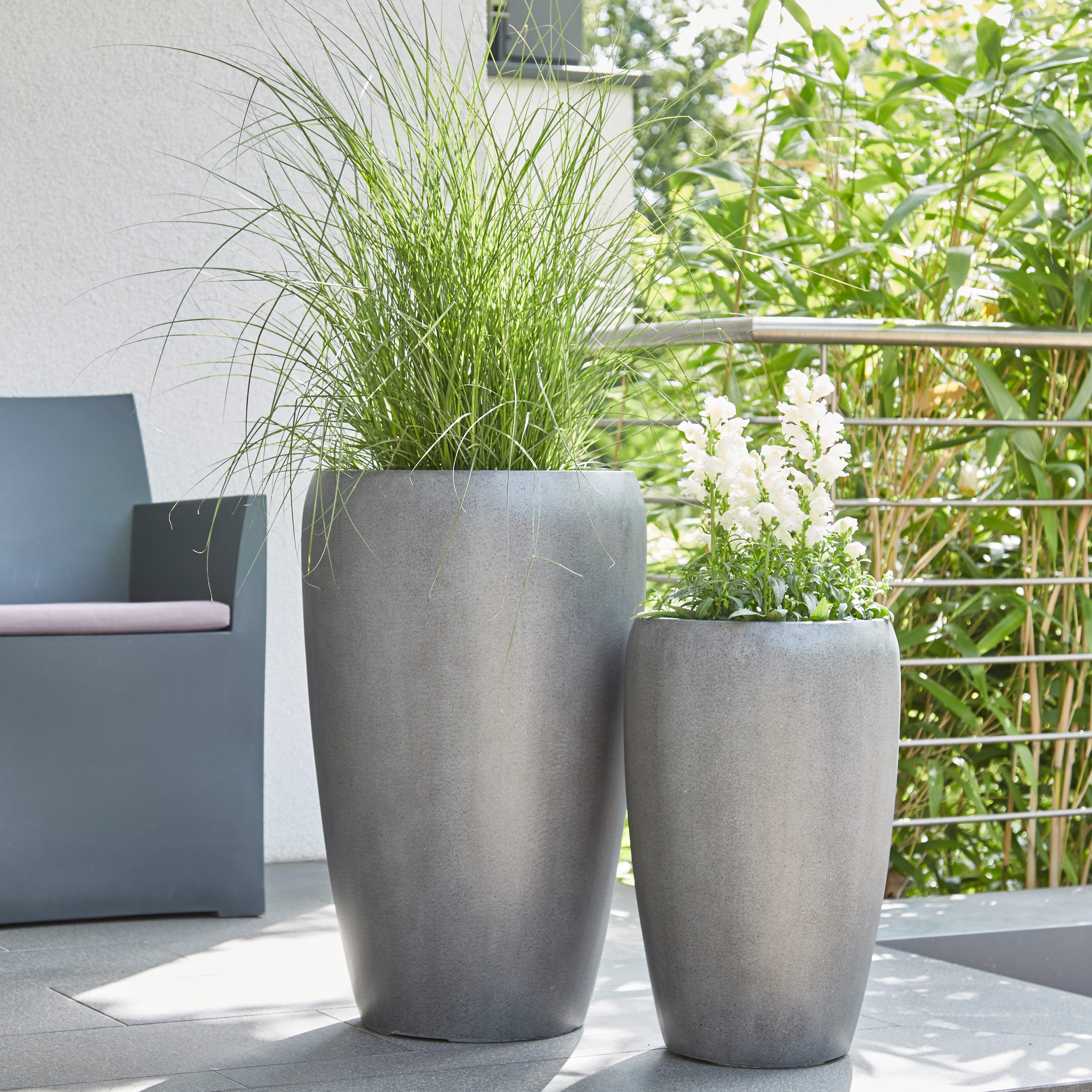 Flingora Bodenvase Gloria, mit Einsatz - Fiberglas - Indoor & Outdoor - Staubgrau - Höhe 68 cm