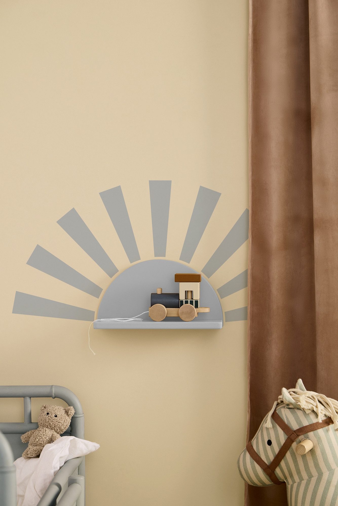 Kids Concept Wandregal Regalbrett Sonne Star hellblau 30 x 12 x 16cm mit Wanddeko-Aufklebern