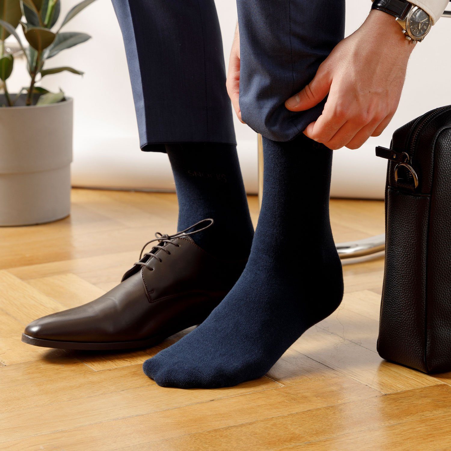 Blau Socken aus für jeden Businesssocken (4-Paar) 02 Bio-Baumwolle, SNOCKS Business Anzug geeignet