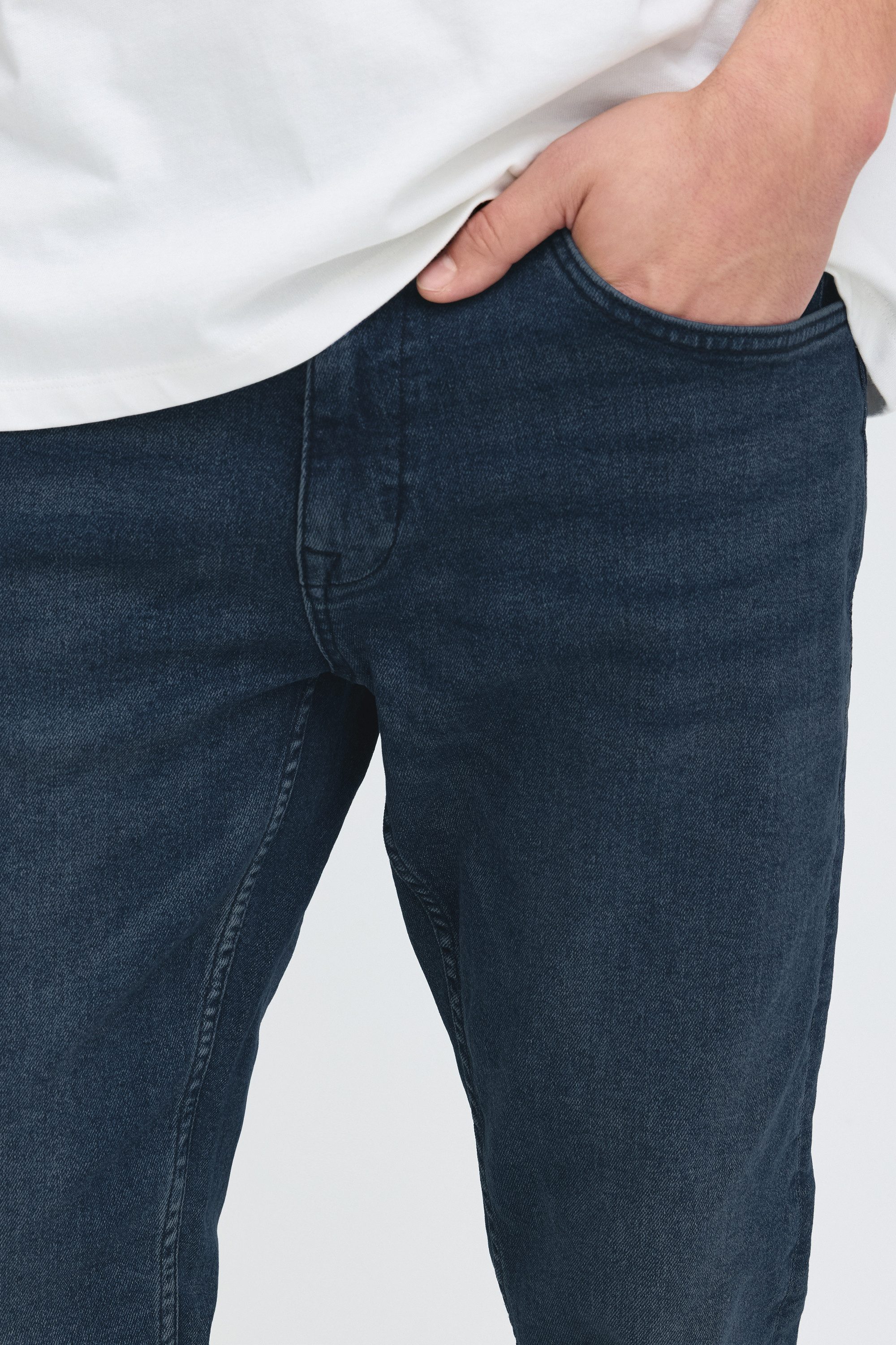 Blend 5-Pocket-Hose BHTwister Jeanshose mit normalem Bund und schmalem Bein - Twister Fit – Bild 5 von 5