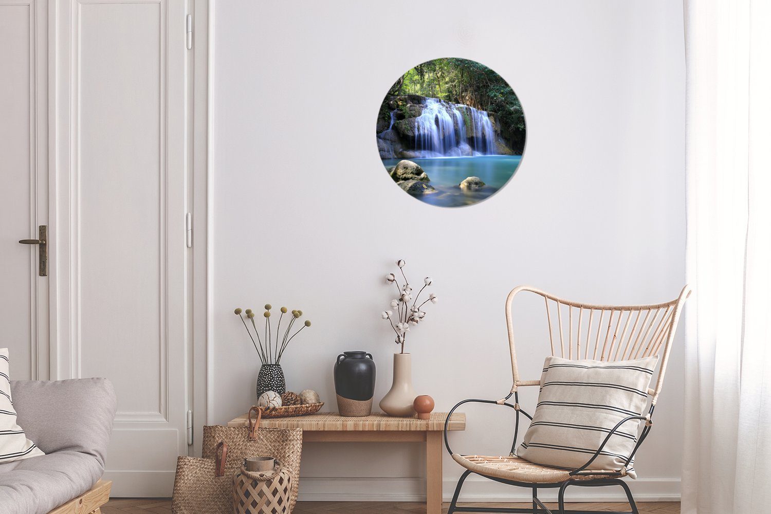 MuchoWow Gemälde den Rundes Felsen Wasserfällen des (1 St), Kreis Wandbild, Wanddekoration Forex, unter cm Wohnzimmer, 30x30 Erawan-Nationalparks