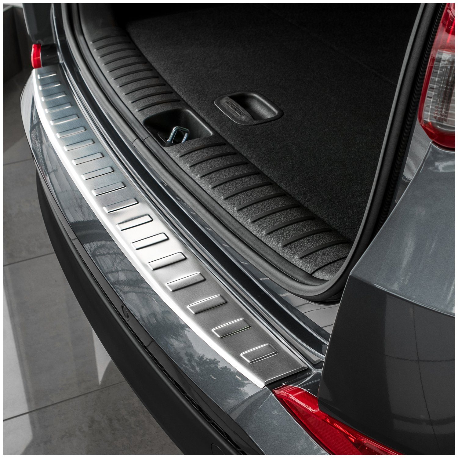 tuning-art Ladekantenschutz L179 Edelstahl passgenau für Hyundai Tucson 2 2015-2018