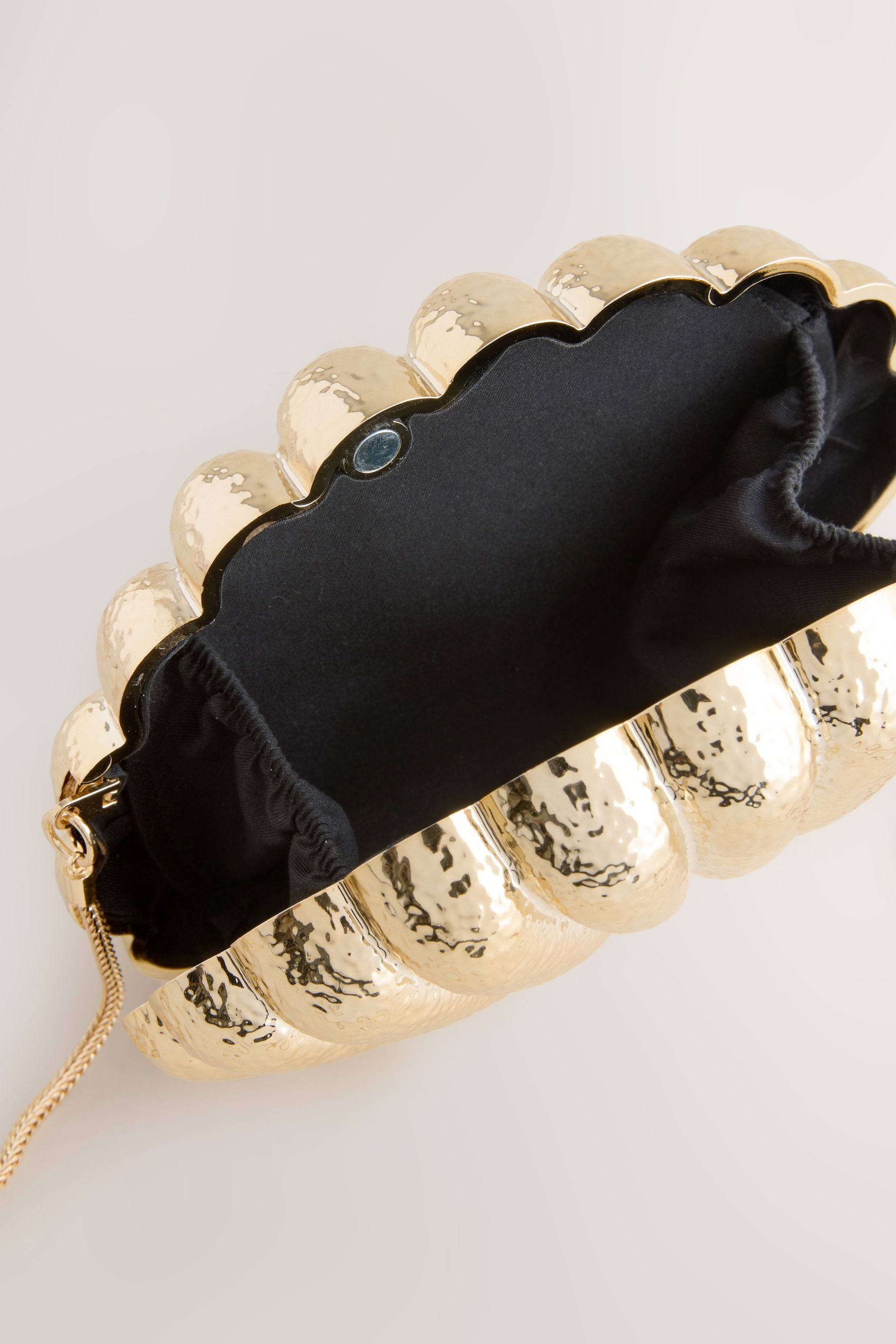Next Clutch Muschelförmige Clutch-Tasche (1-tlg)