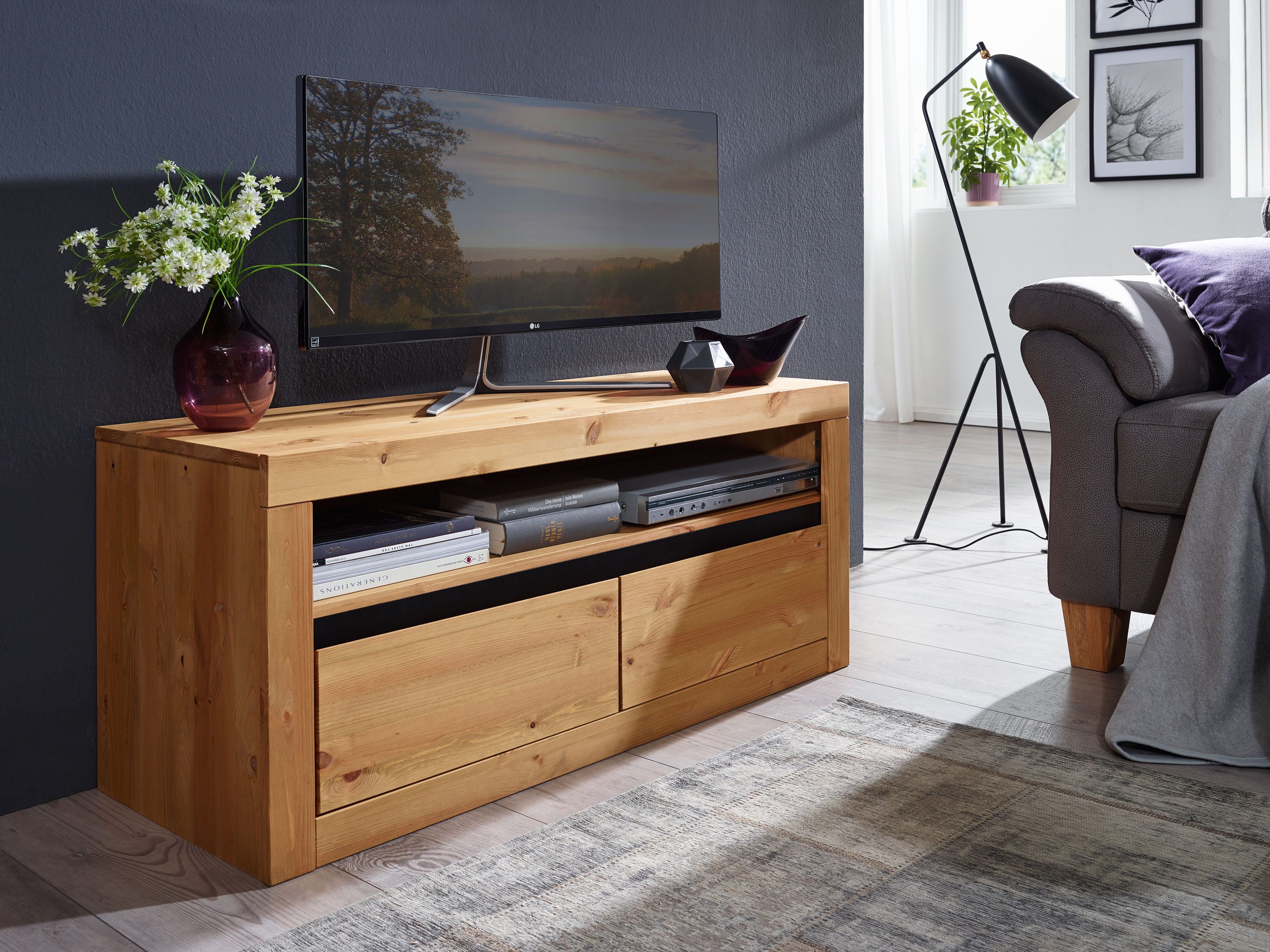 Woodroom TV-Board Weimar (111 x 49 x 42 cm), TV-Lowboard, TV-Schrank, massive Kiefer eichefarbig geölt