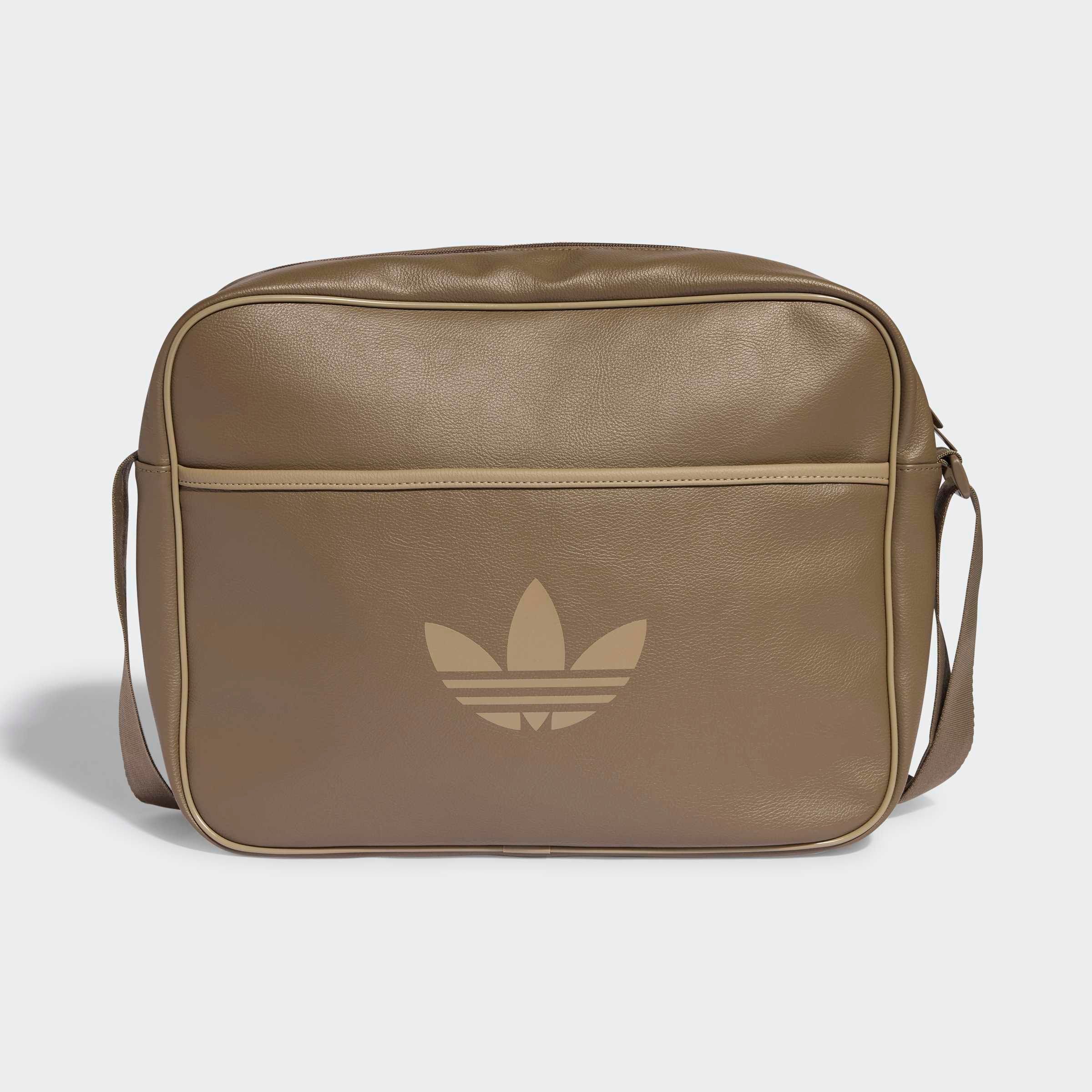 adidas Originals Sporttasche AIRLINER, Schultertasche im angesagten Retrolook. € 54,99