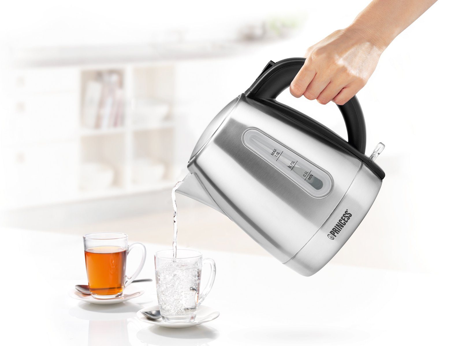 PRINCESS Wasserkocher, 1 l, 2200 W, klein, leise mit 360°-Fuß, Teekocher Edelstahl elektrisch ohne Kabel