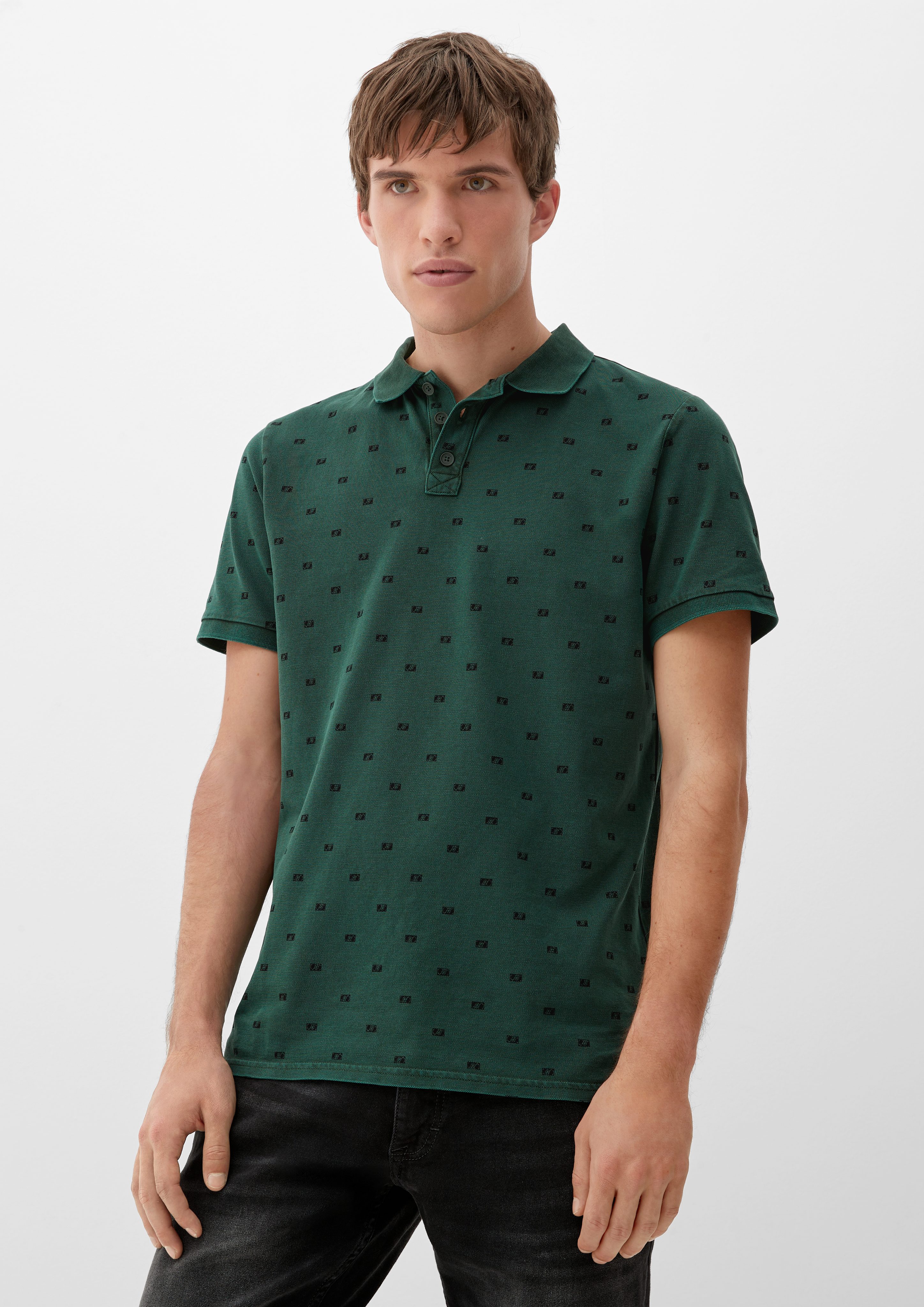 QS Kurzarmshirt Poloshirt mit Muster-Print tannengrün
