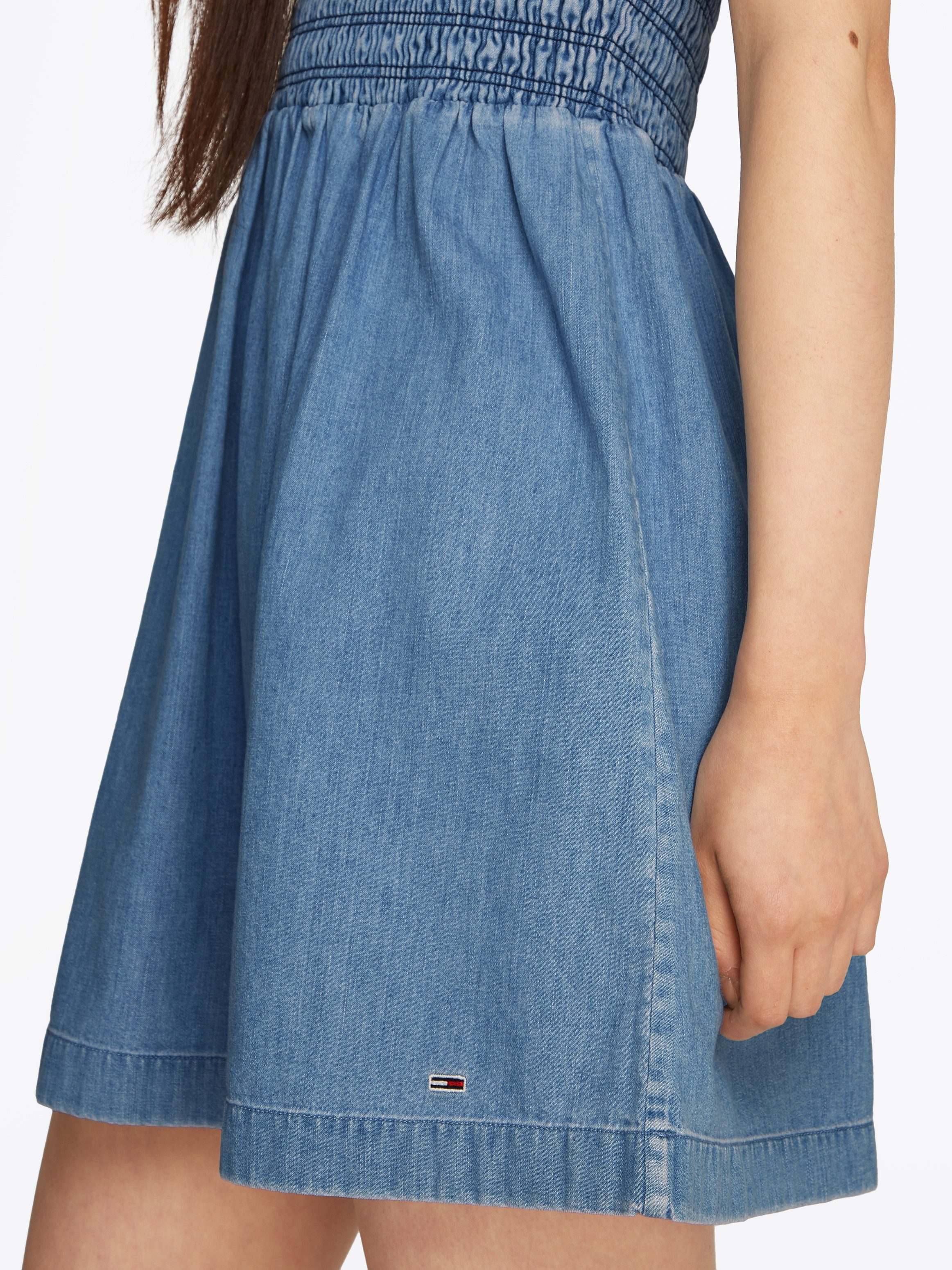 Tommy Jeans Midikleid TJW CHAMBRAY FIT & FLARE DRESS mit Bindeband, in blau günstig online kaufen