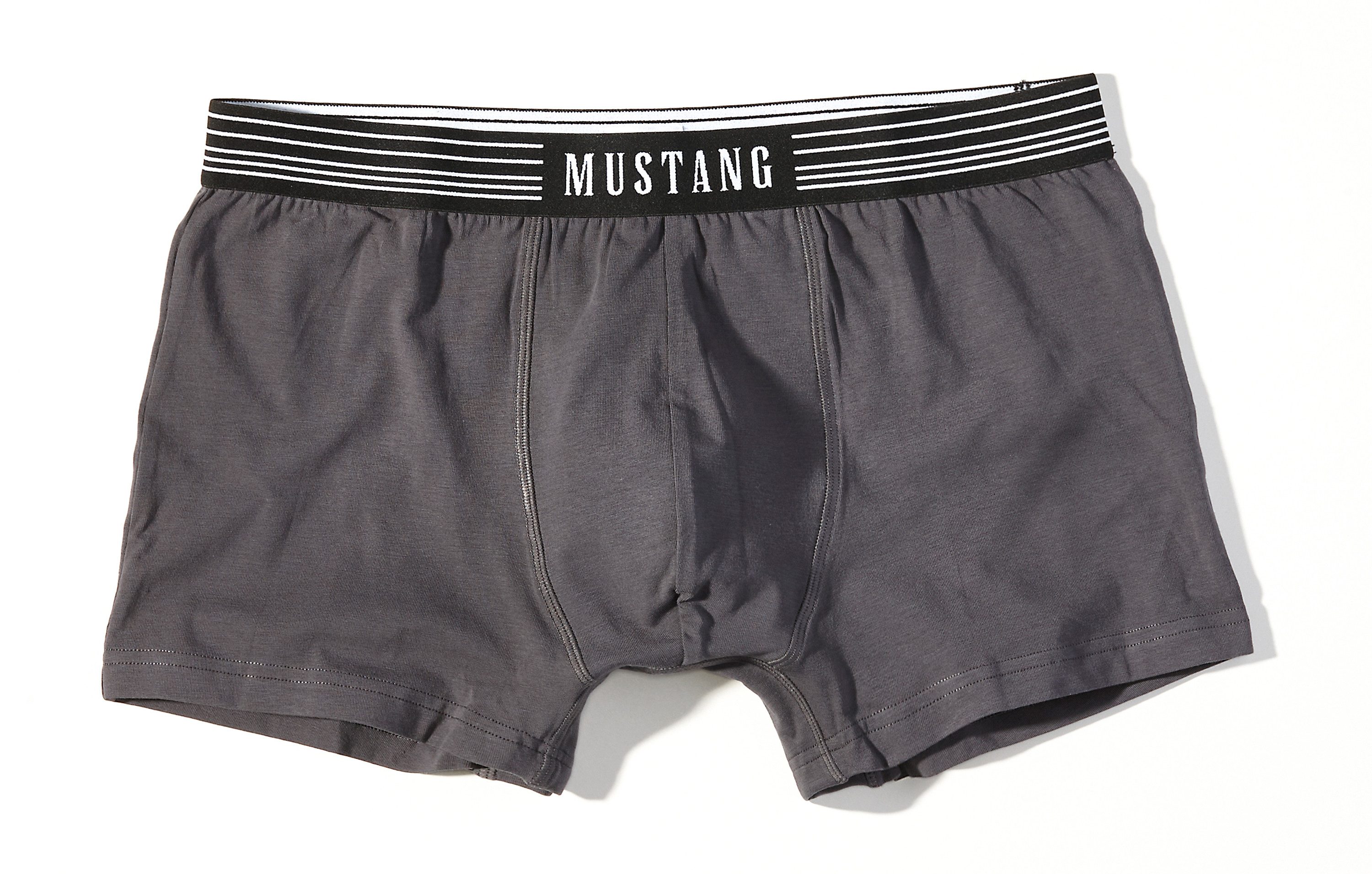 MUSTANG Retro Boxer (Spar-Set, 3-St) enge Passform, perfekter Sitz, elastischer Bund, maximaler Komfort
