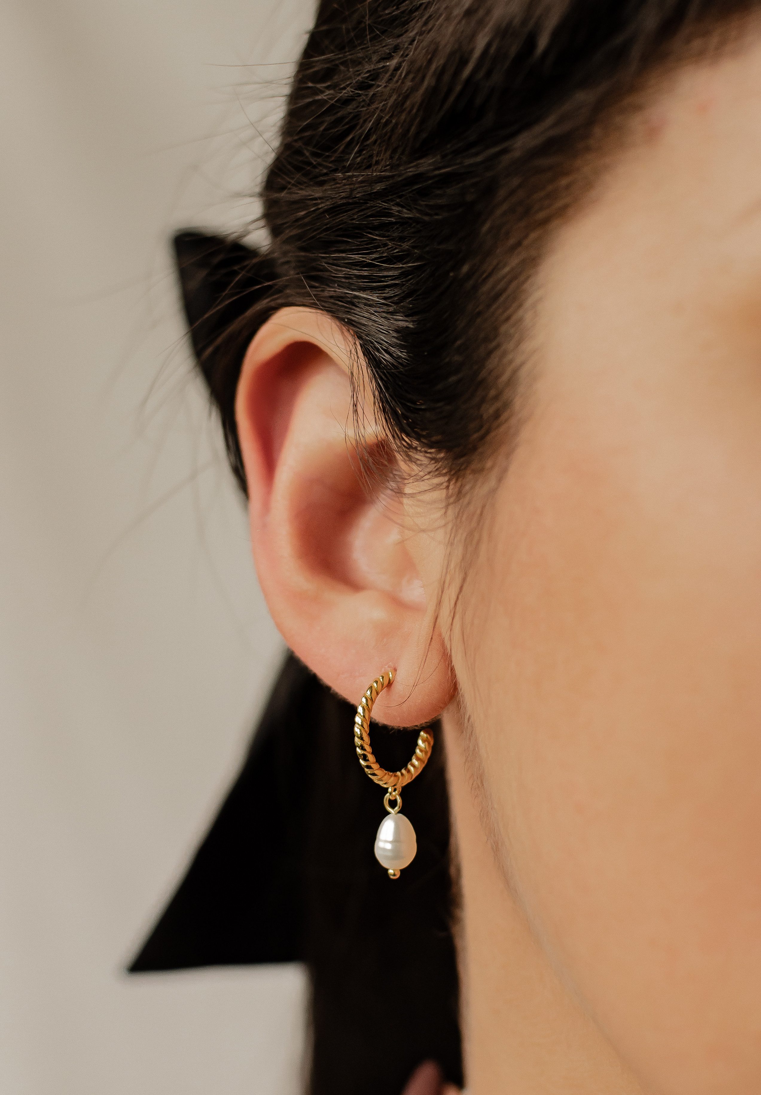 Hey Happiness Paar Creolen Silber 925 Damen Perle gedreht, 18K Vergoldet, Silber Perle Ohrringe hängend, Brautschmuck