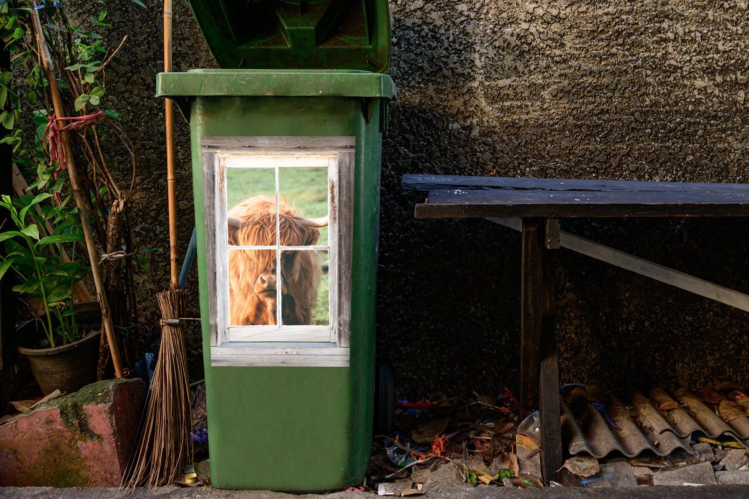 MuchoWow Wandsticker Schottischer Highlander Holz Ansicht St), Abfalbehälter Sticker, Mülltonne, - - - Container, Mülleimer-aufkleber, (1 Fenster