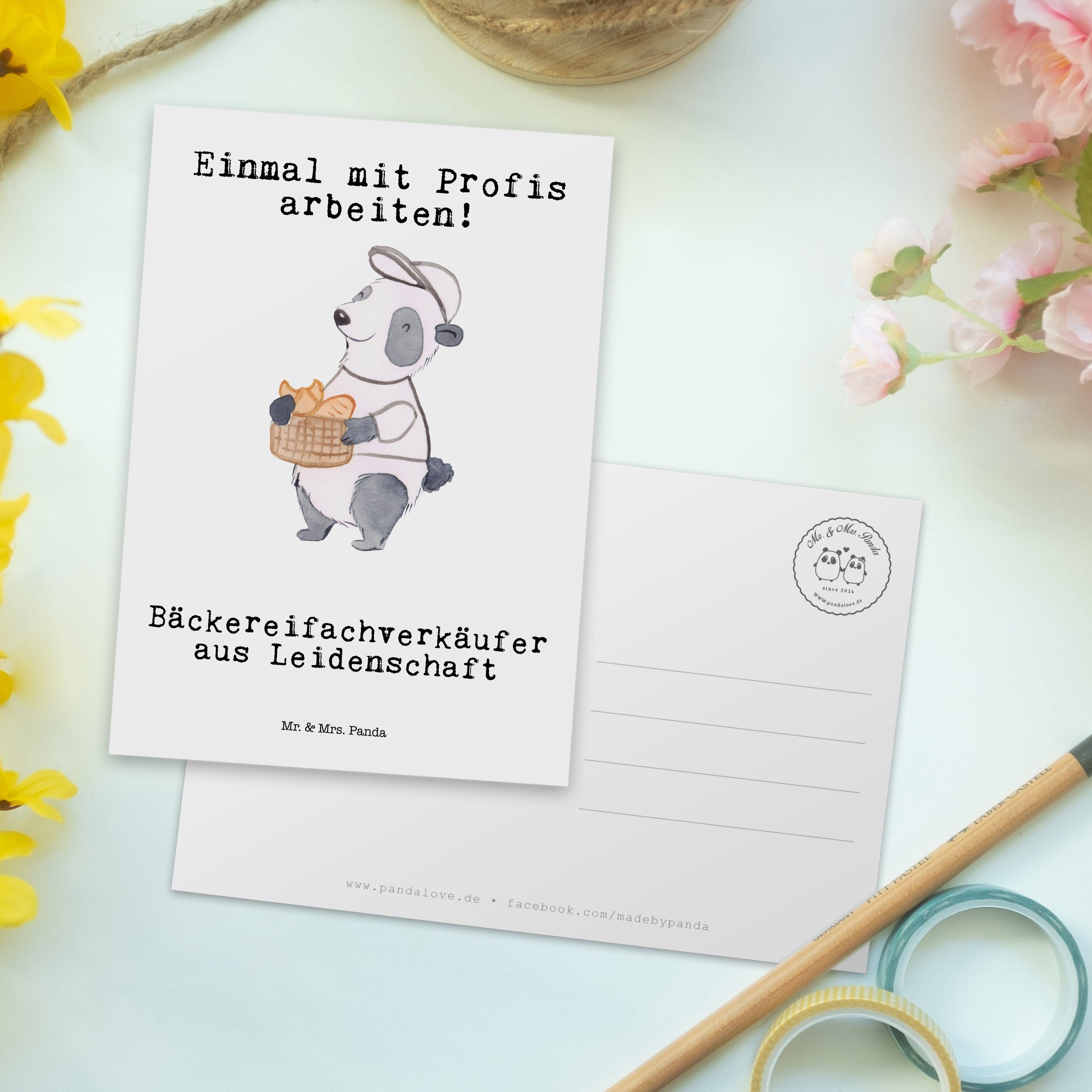 Panda & - Postkarte Mr. Weiß Geschenk, Mrs. - Dankeschön Bäckereifachverkäufer Leidenschaft aus