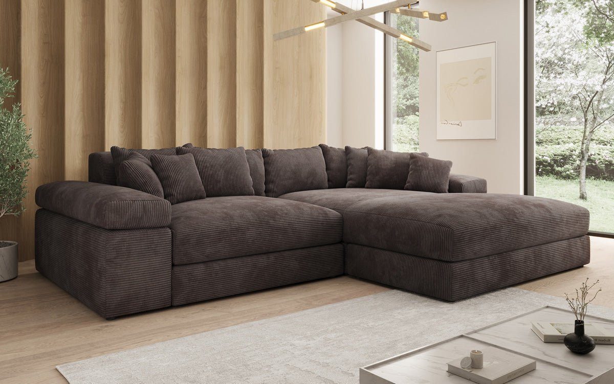 Luxusbetten24 Sofa Designer Sofa Bernardo, mit breiter Ottomane