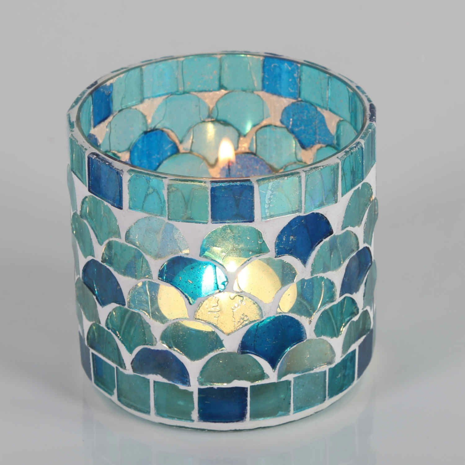 Casa Moro Windlicht Orientalisches Mosaik Windlicht Athen Hellblau aus Glas handgefertigt (Boho Chic Teelichthalter Kerzenständer Kerzenhalter, Glaswindlicht in den Größen S und M oder als 2er Set bestellbar), Geschenk Idee Muttertag Ostern