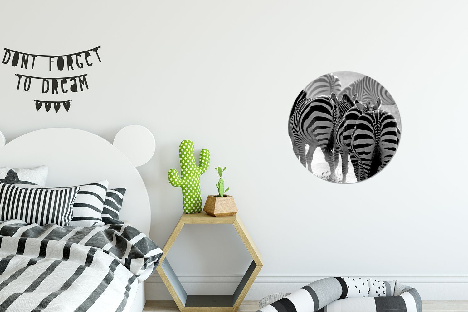 Zebras Wohnzimmer Tapetenaufkleber, Wandsticker Rund, Kinderzimmer, (1 MuchoWow für St), Laufende Tapetenkreis
