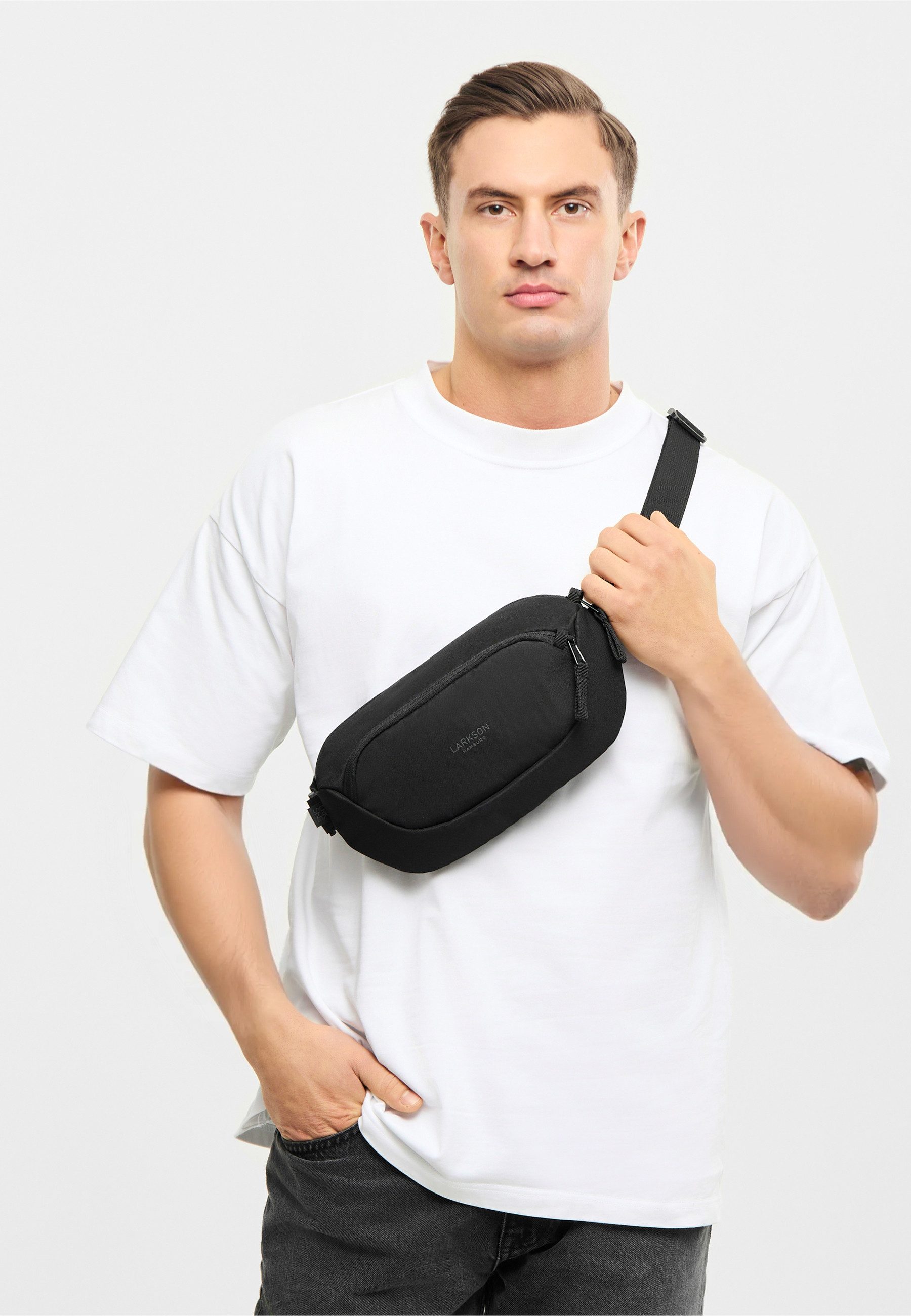 LARKSON Gürteltasche Helge Large Bauchtasche mit RFID-Blocker für (1-tlg), Anti-Diebstahl-Loops über Reißverschluss, Wasserabweisend