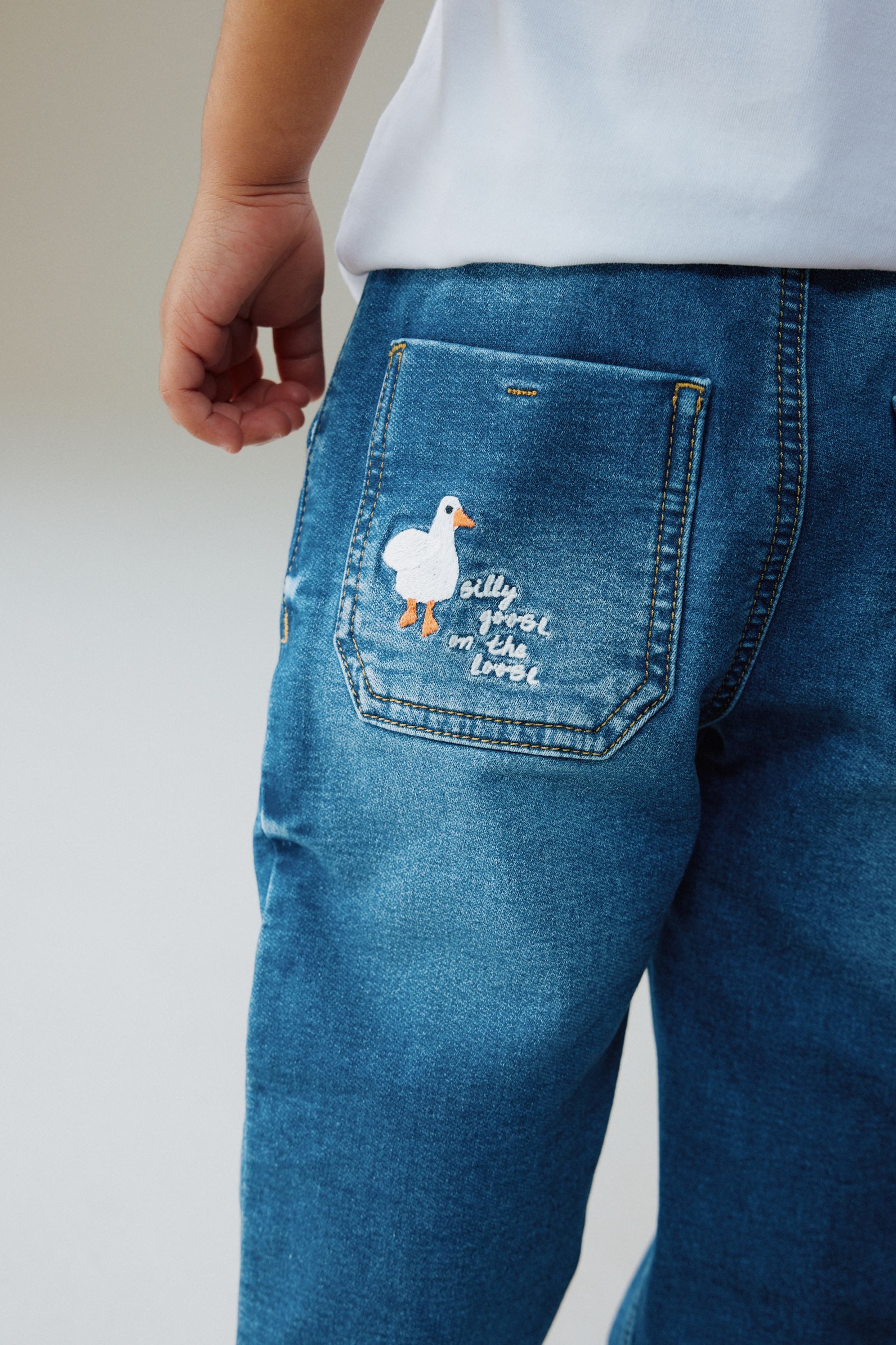 Next Dehnbund-Jeans Loose Fit Schlupfjeans (1-tlg)