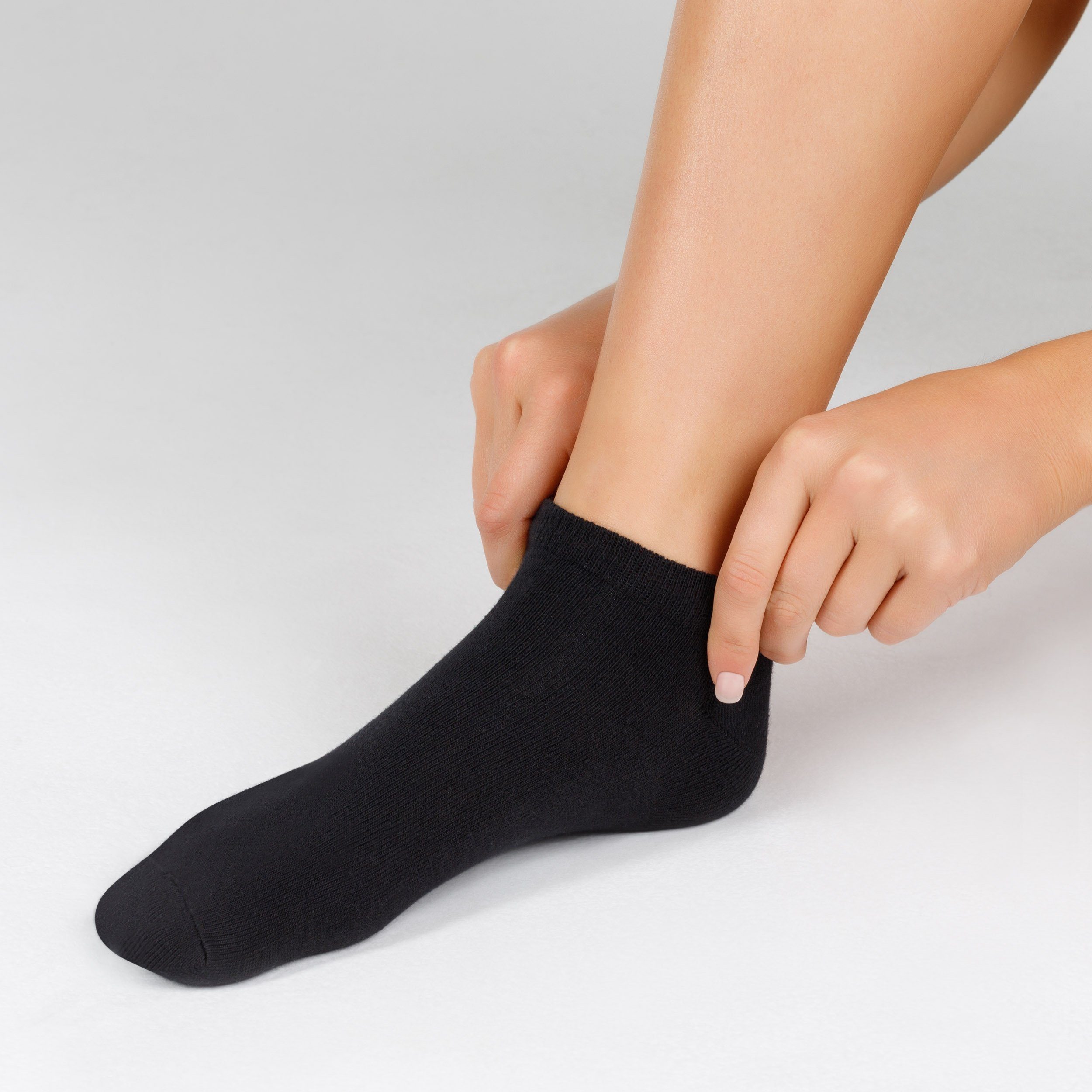 Camano mit Classics Socken schwarz (10-Paar) weichem Komfortbund