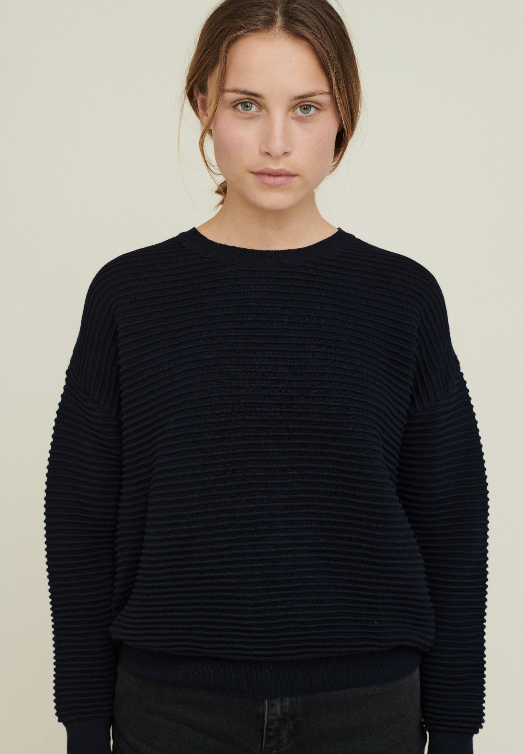 basic apparel Strickpullover Ista Danish design navy