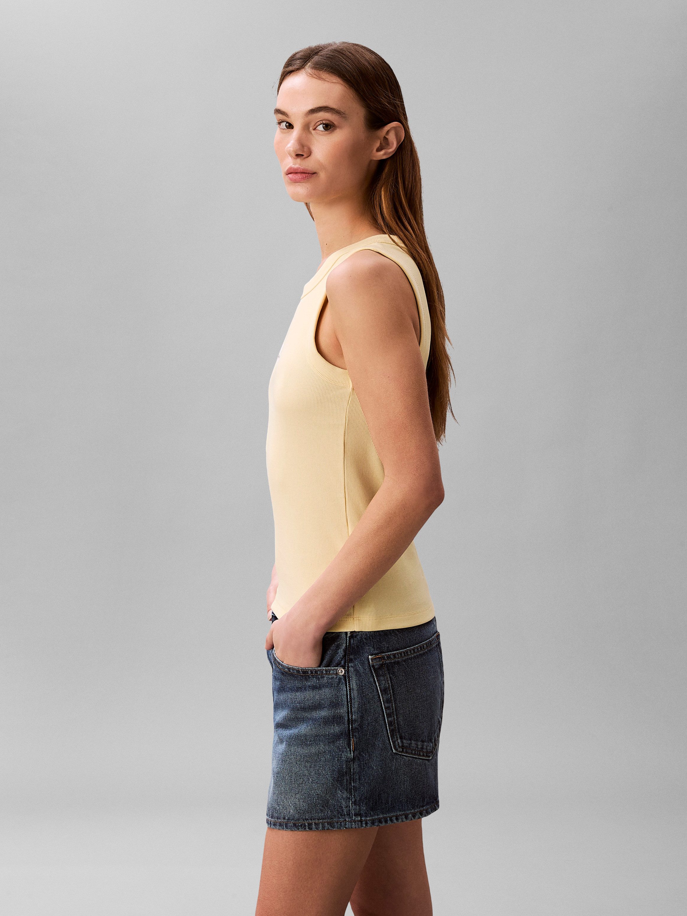 Calvin Klein Jeans Tanktop MONOGRAM RIB TANK Figurbetonte Passform mit Rundhalsausschnitt