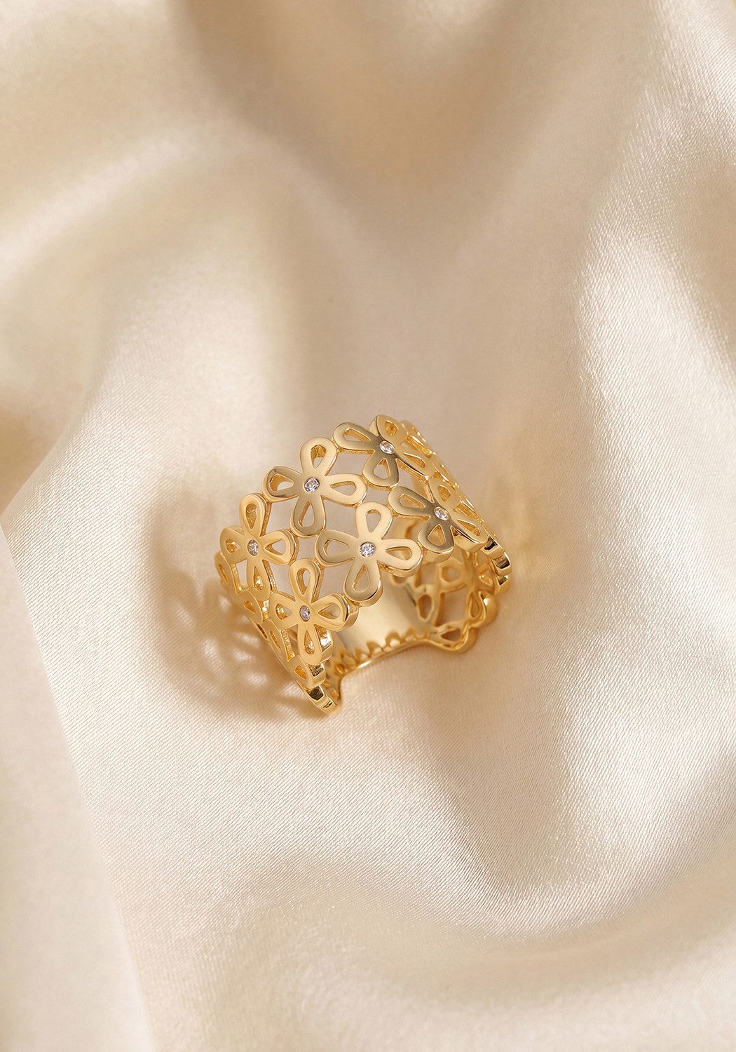 JOBO Fingerring Statement Ring Blume breit, 925 Silber vergoldet mit 8 Zirkonia