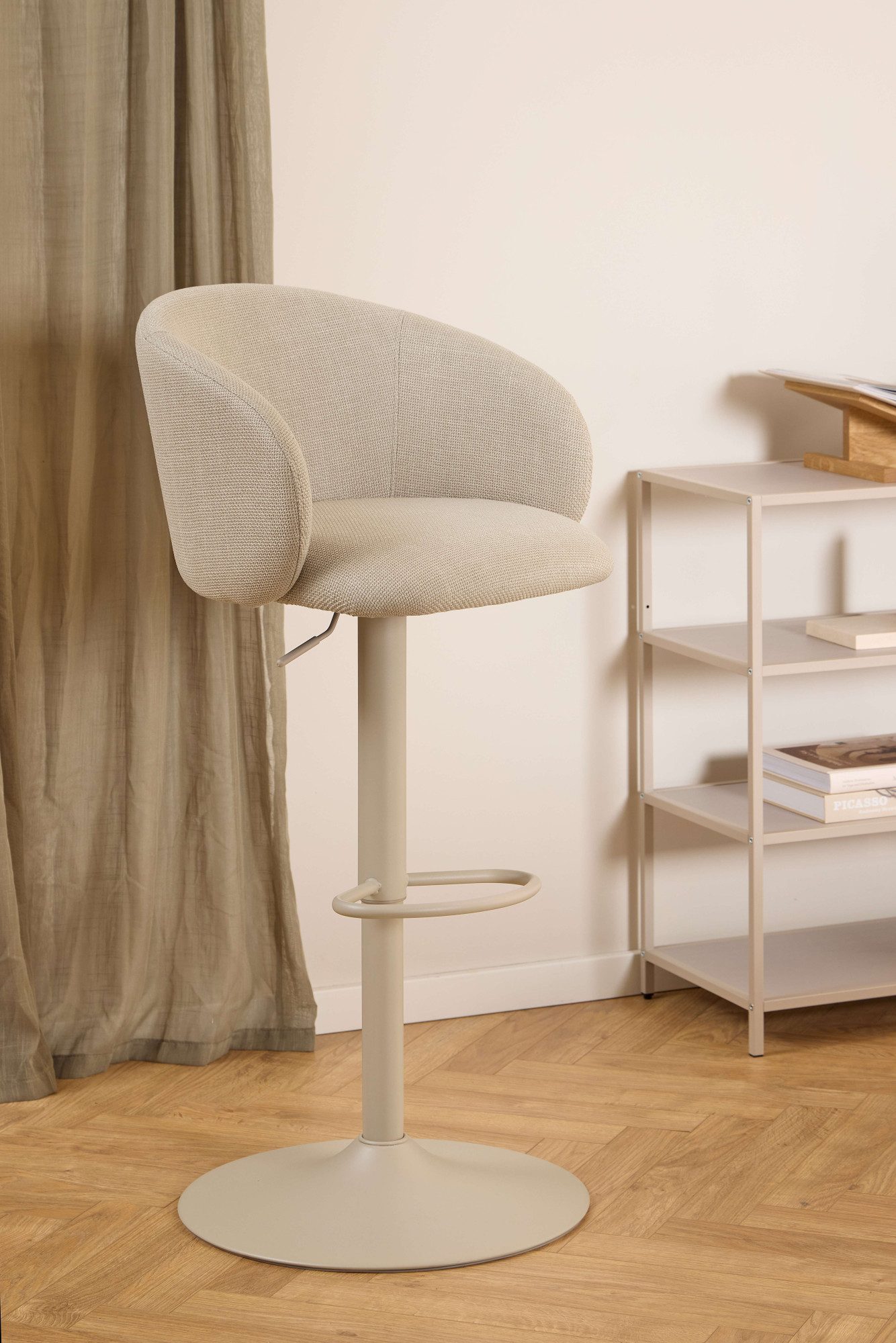 ACTONA GROUP Barhocker Hocker (1 St), beiger Stoff, mit Gaslift, Fußstütze und Drehfunktion, FSC™