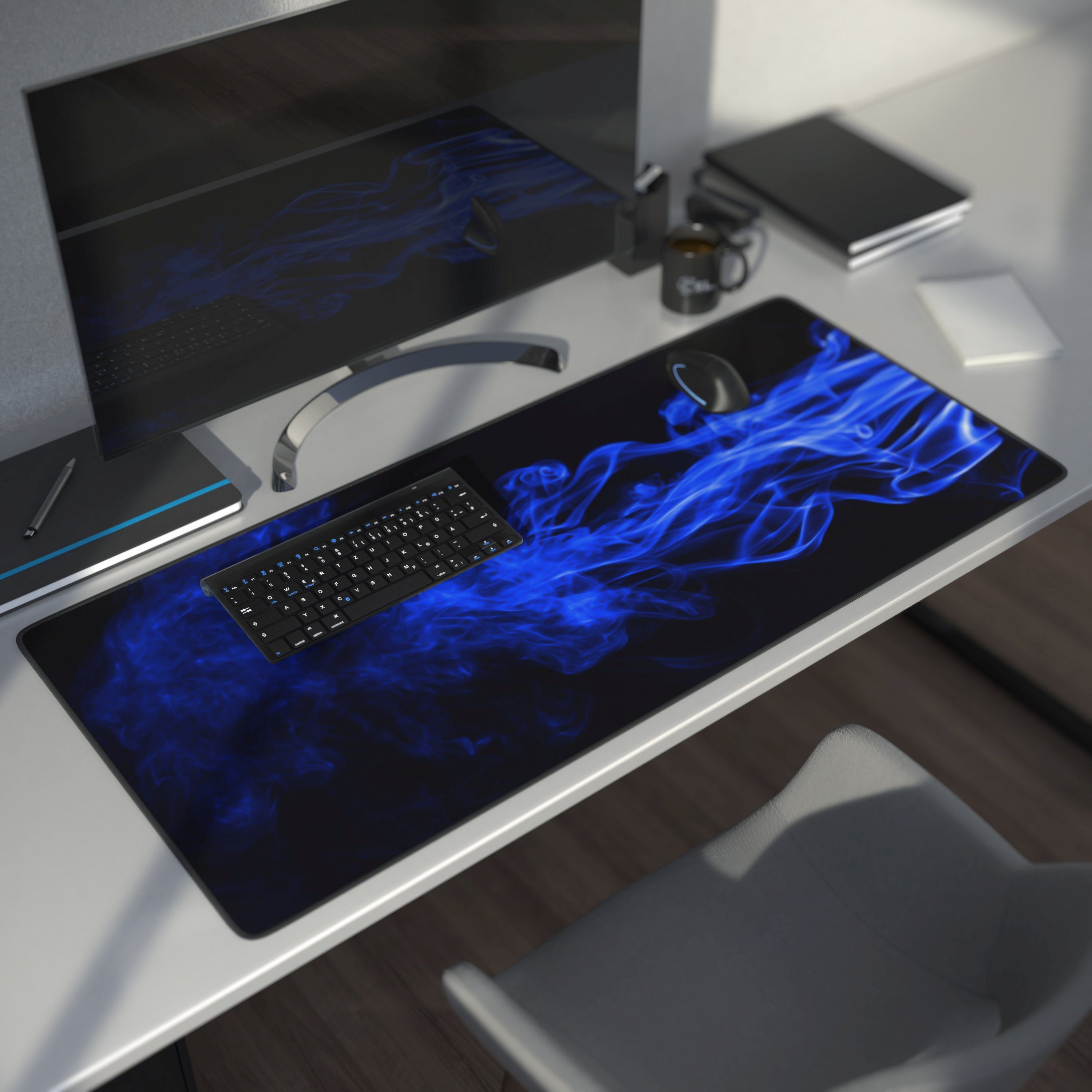 CSL Gaming Mauspad XXL Speed Mousepad 900 x 400 x 3 mm, große Tischunterlage, rutschfest, abwaschbar, Geschwindigkeit & Präzision, Blauer Rauch