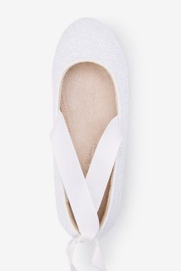 Next Festliche Schuhe mit Ballettschnürung Ballerina (1-tlg)